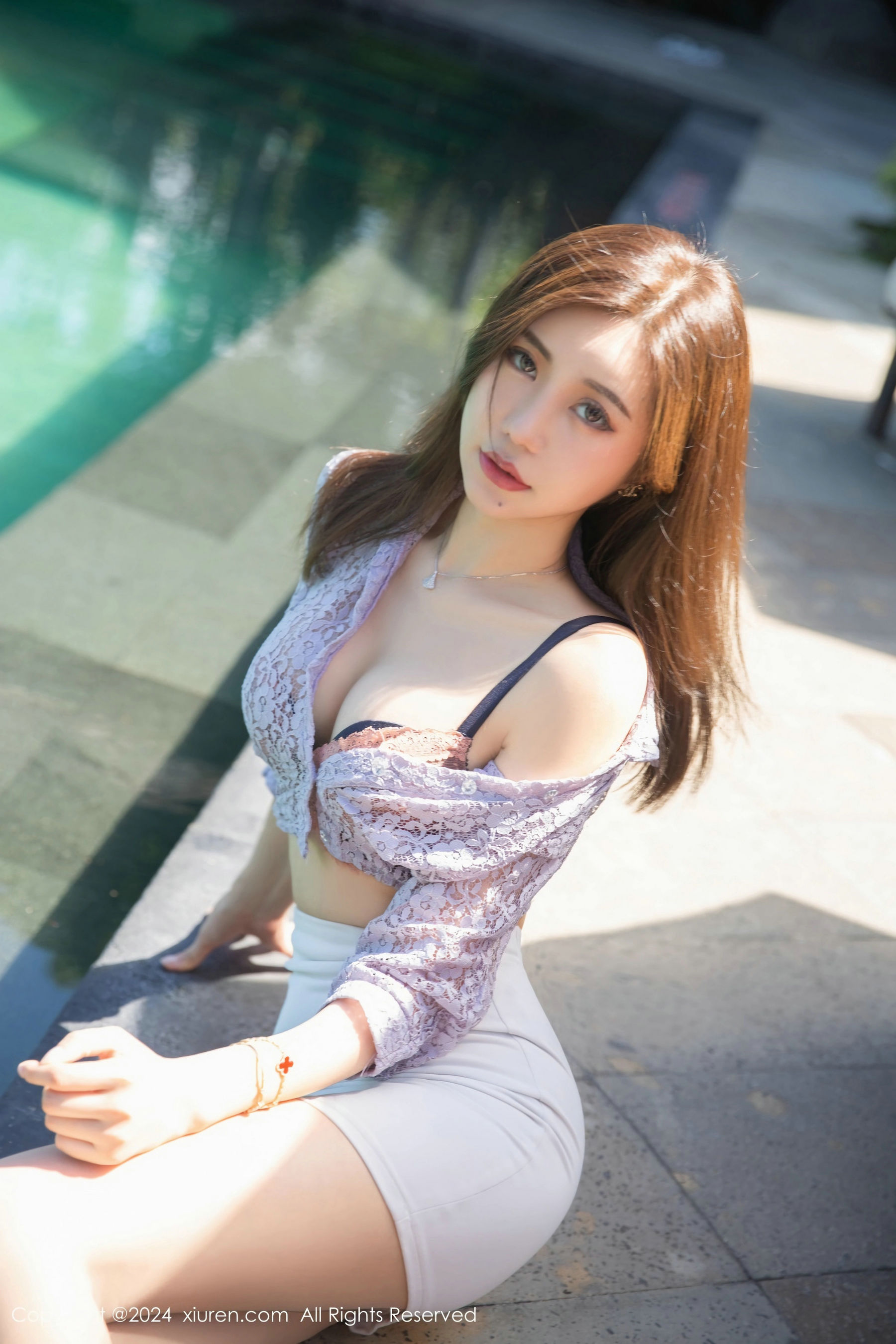 [秀人XiuRen] 2024.03.27 No.8299 绮里嘉ula