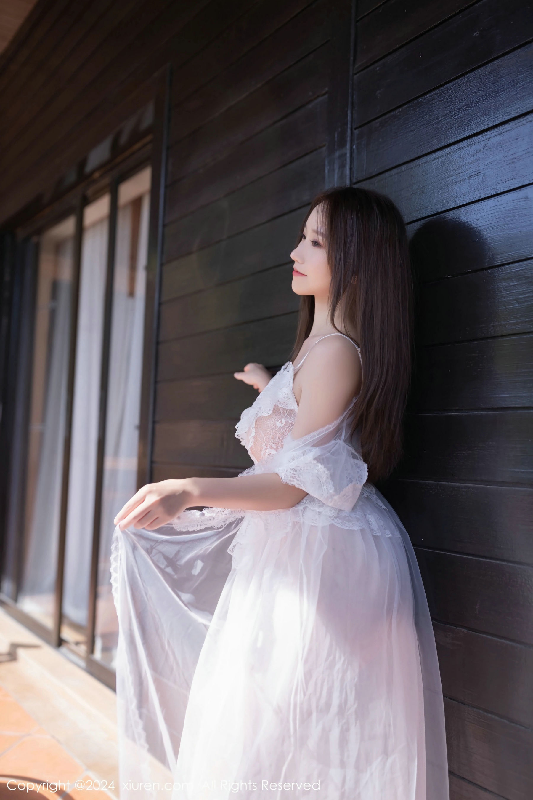 [秀人XiuRen] 2024.03.27 No.8302 杏子Yada