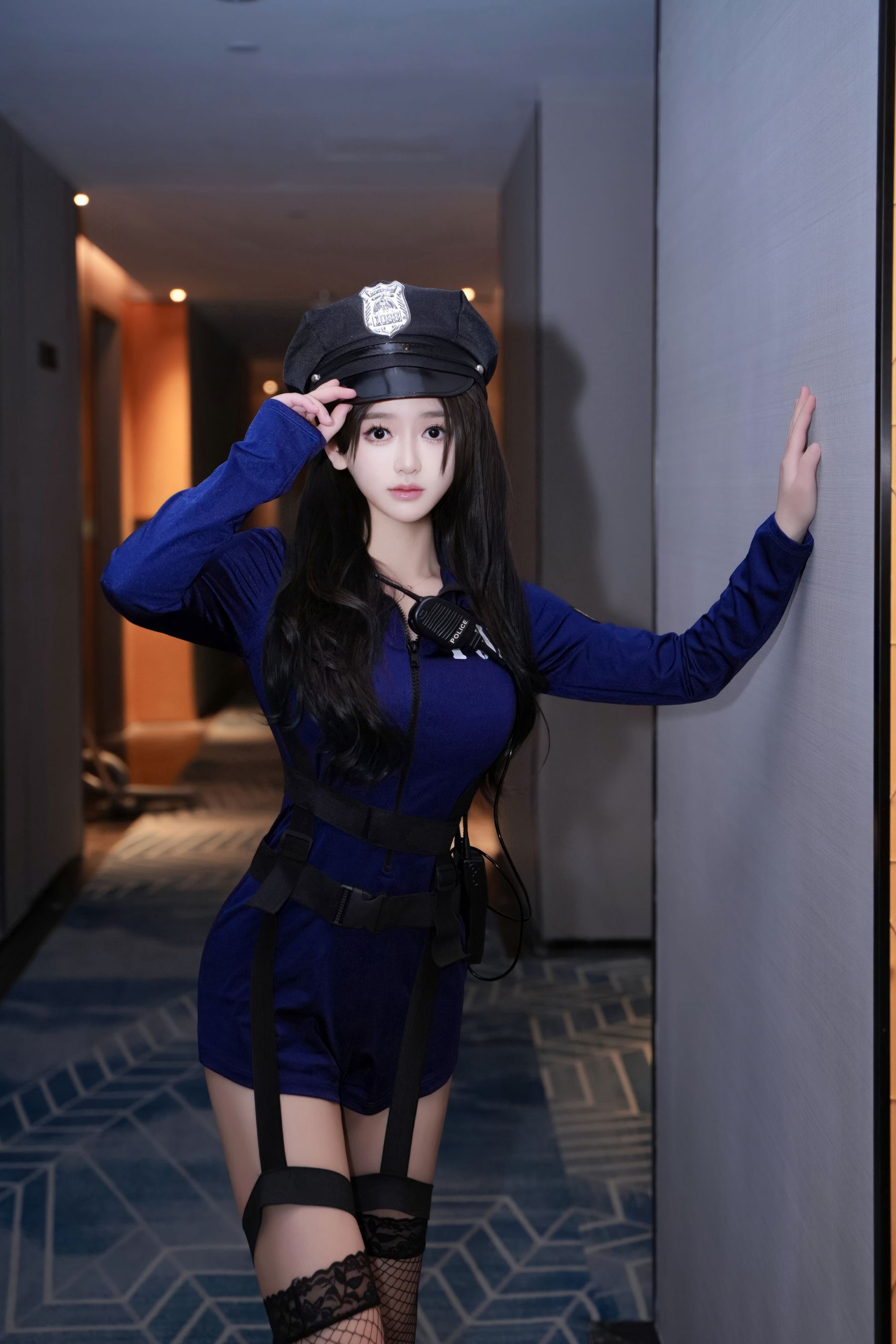 奶茶味的包子 - 女警制服