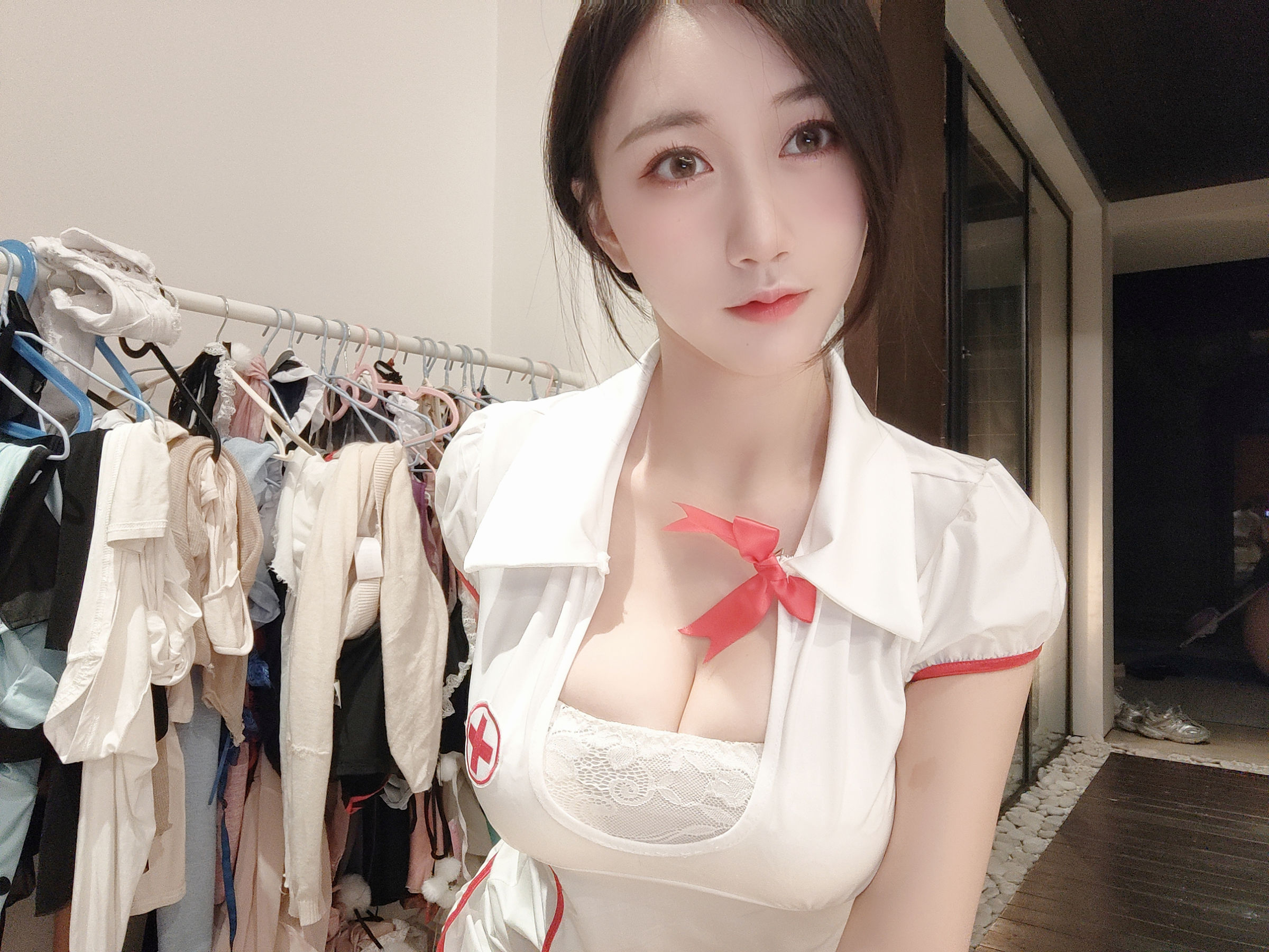 小玉吃果冻 - 情趣护士