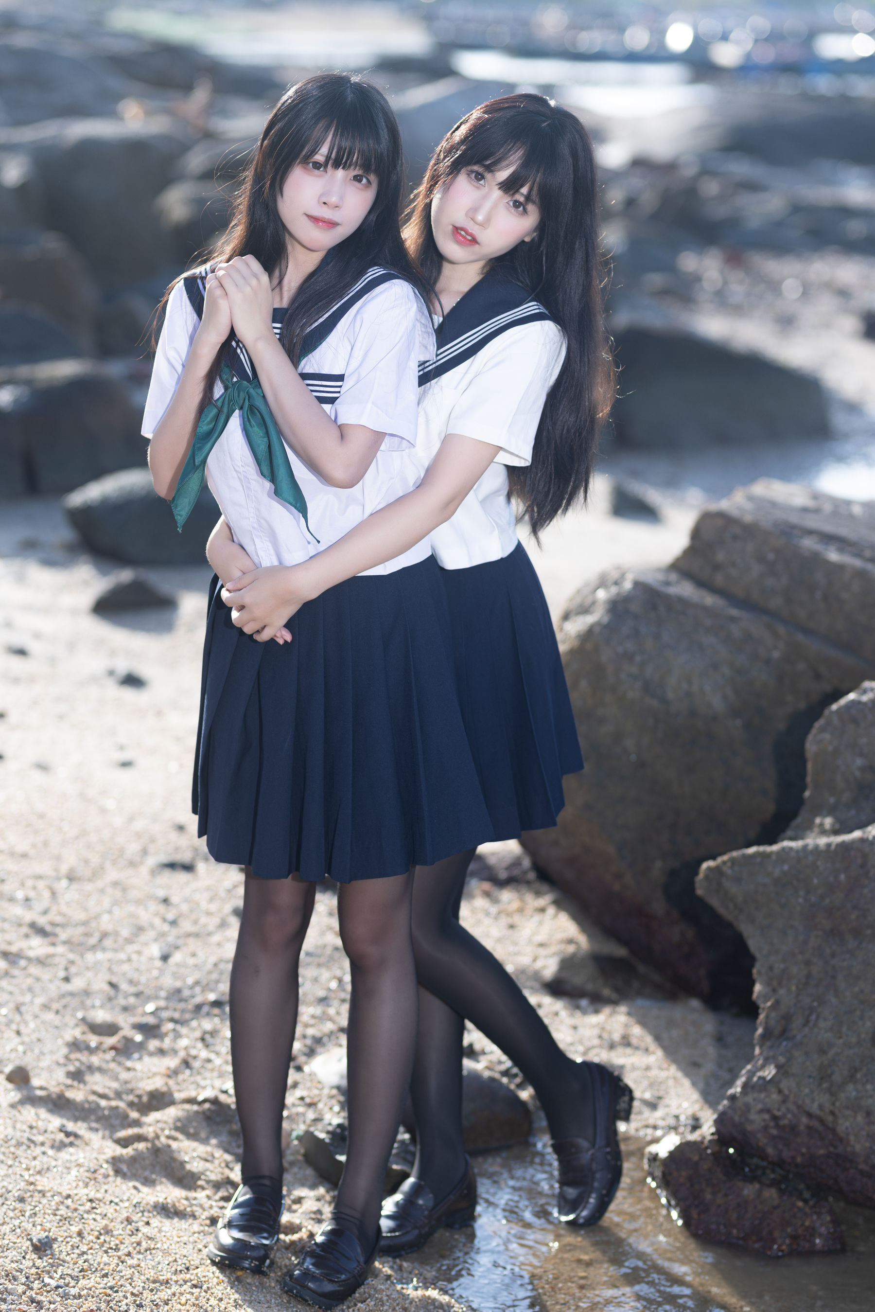 微博人气Coser 不呆猫&三無人型 - 水手服百合黑丝