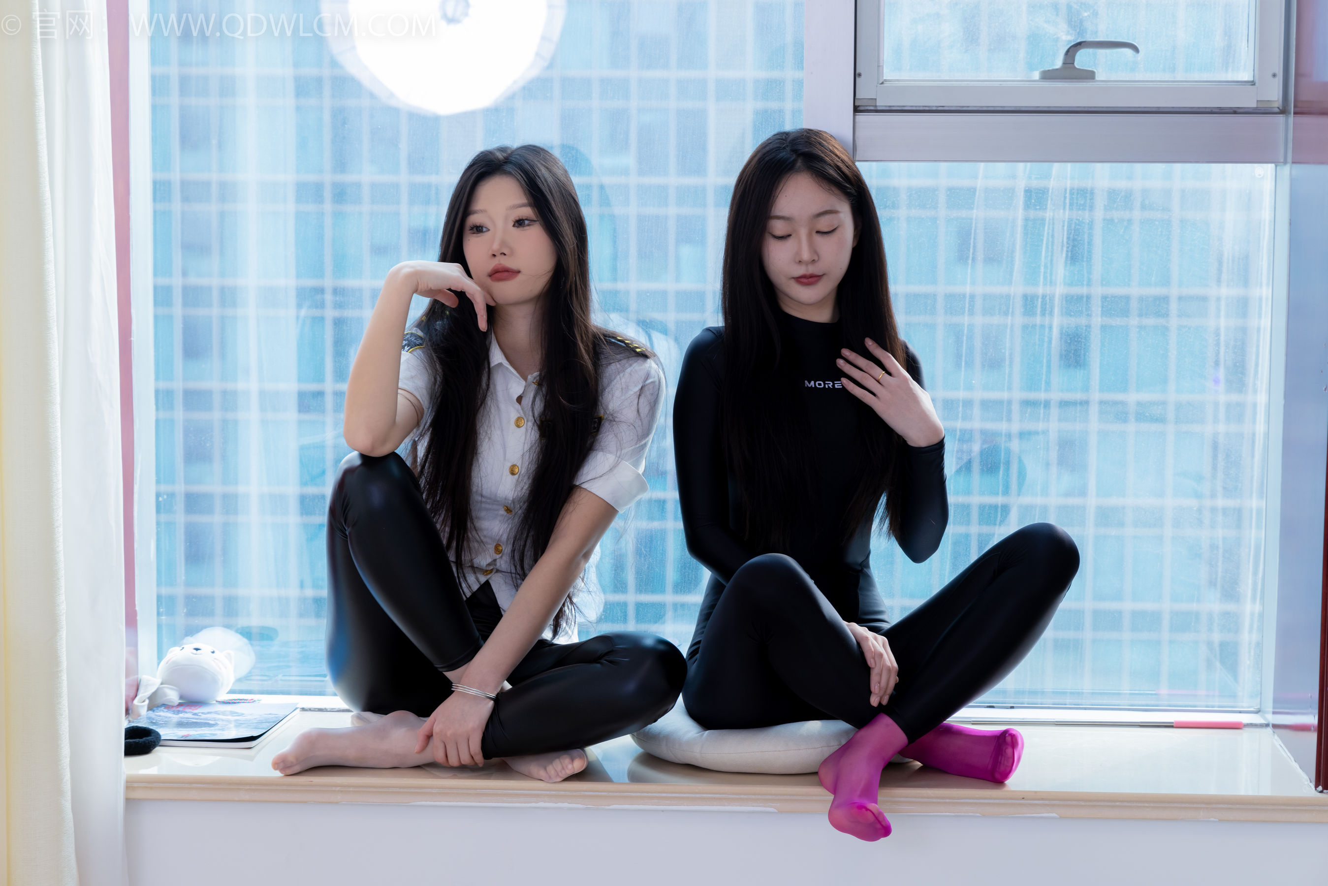 物恋传媒 No.1887 小竹&美兔 -黑白分明