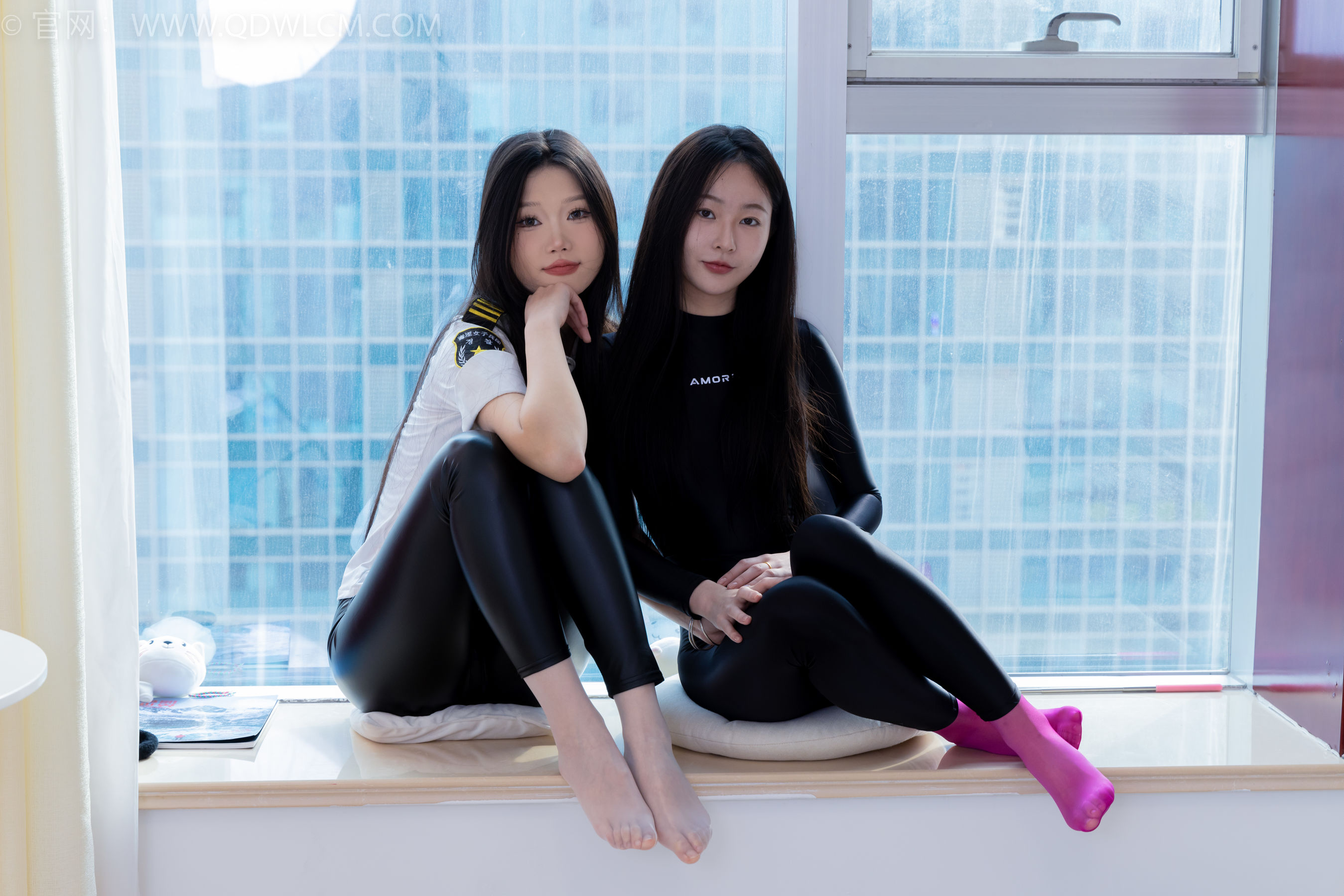物恋传媒 No.1887 小竹&美兔 -黑白分明