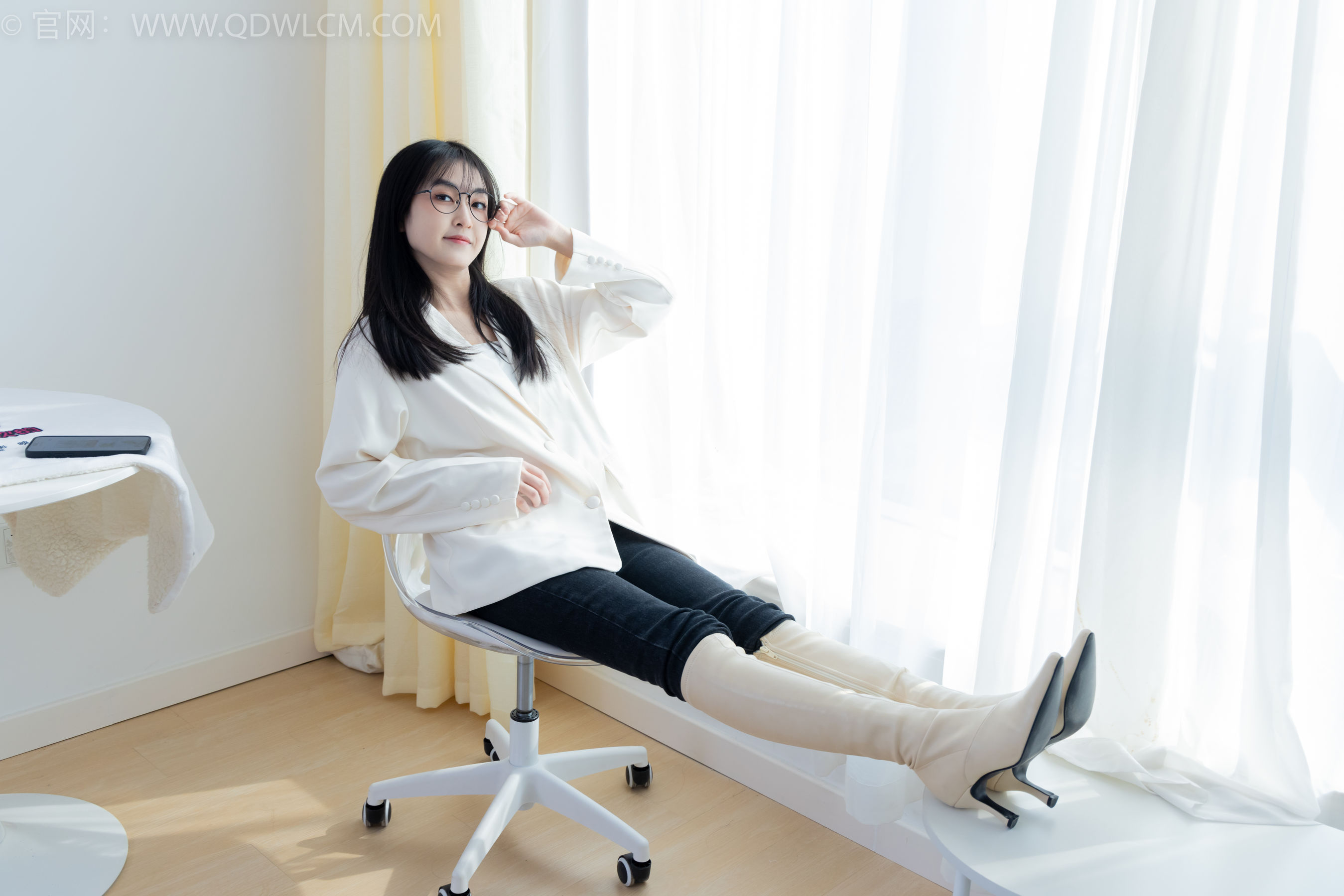 物恋传媒 No.1893 嘉木 -夏有乔木