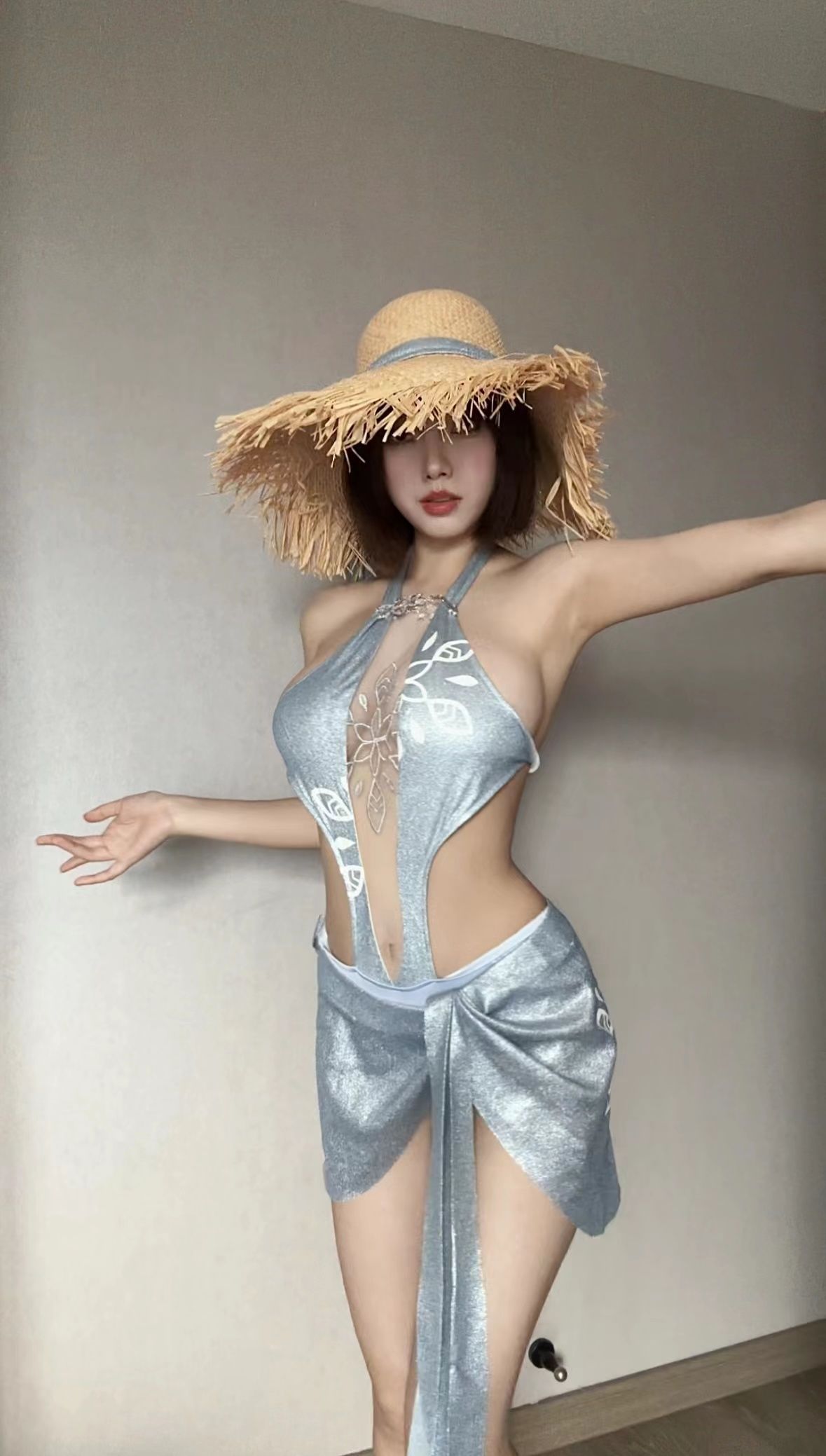 琳铛铛 - 蓝色印花比基尼