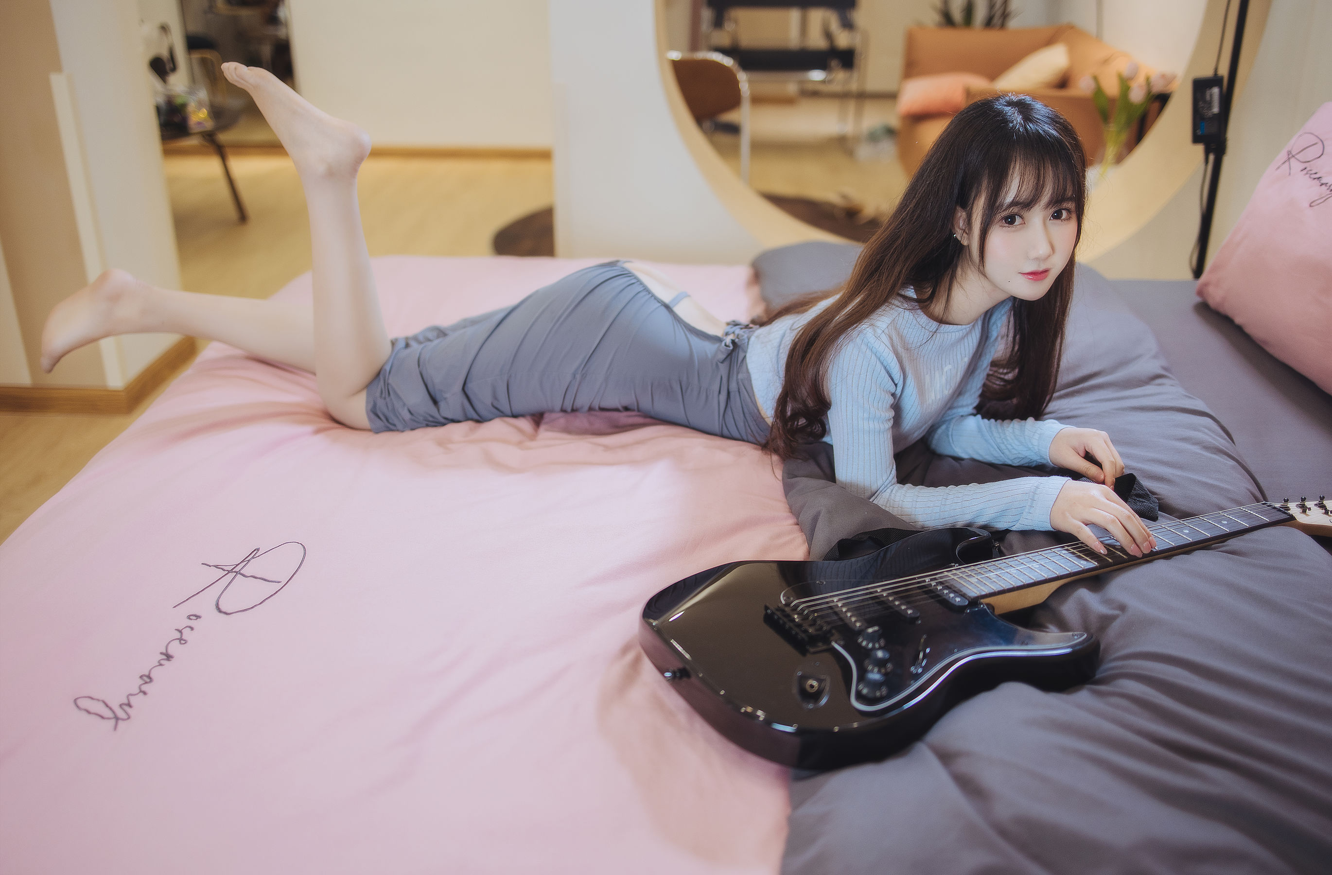 羽生三未 图集 - 吉他妹妹