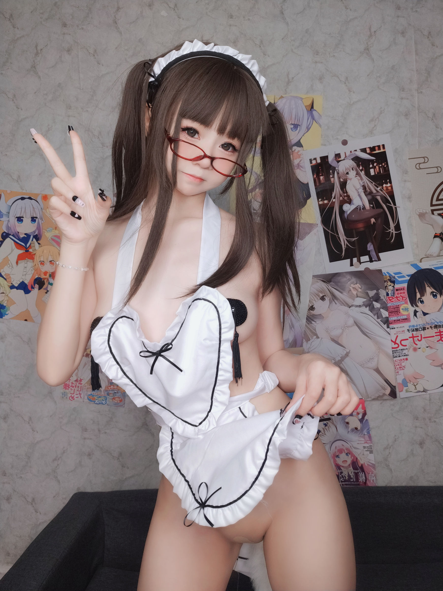 萌妹子Coser 摇摇乐yoyo fantia 24年02月会员合集