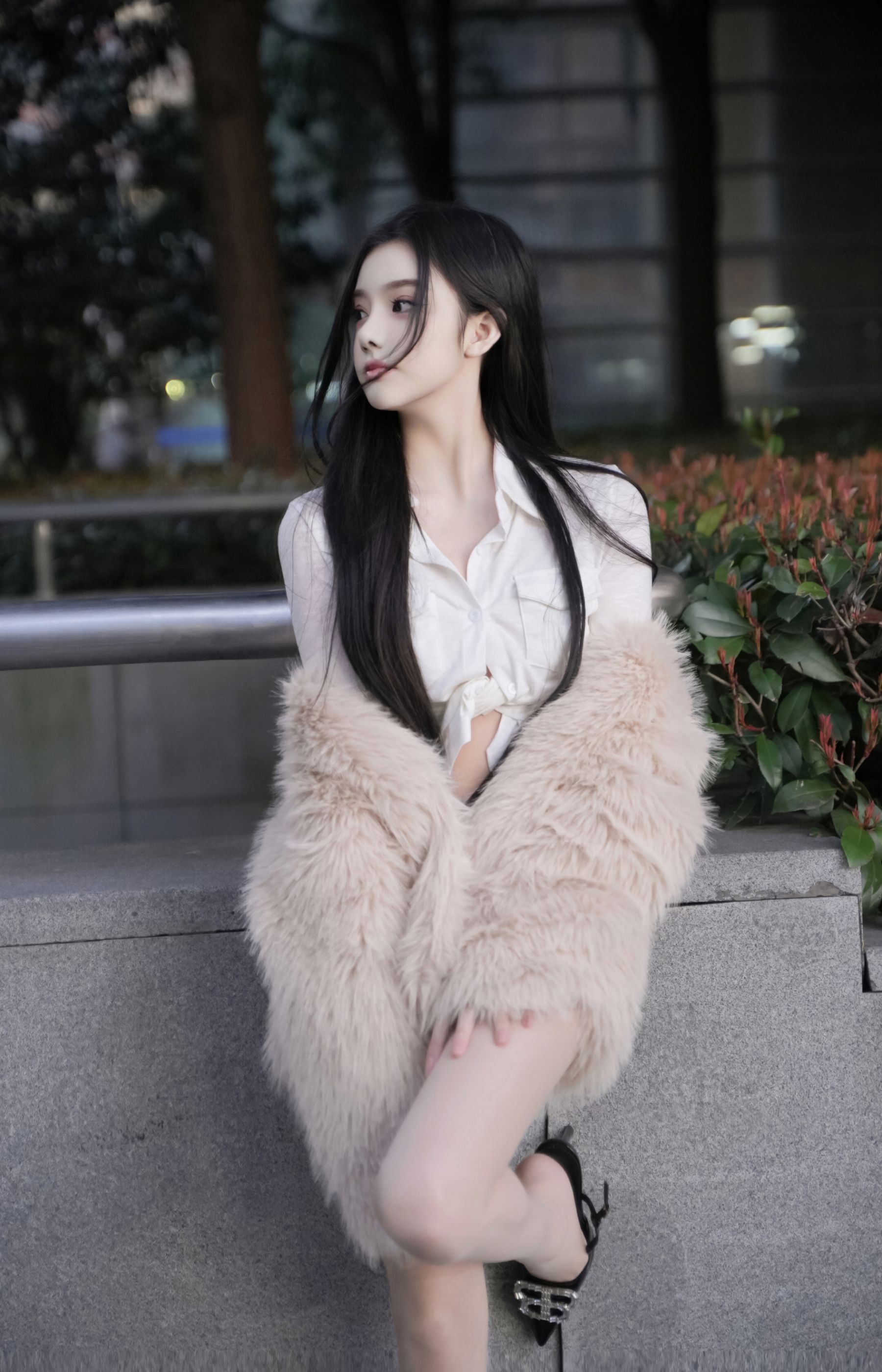 龙雪儿 - 牛仔短裤