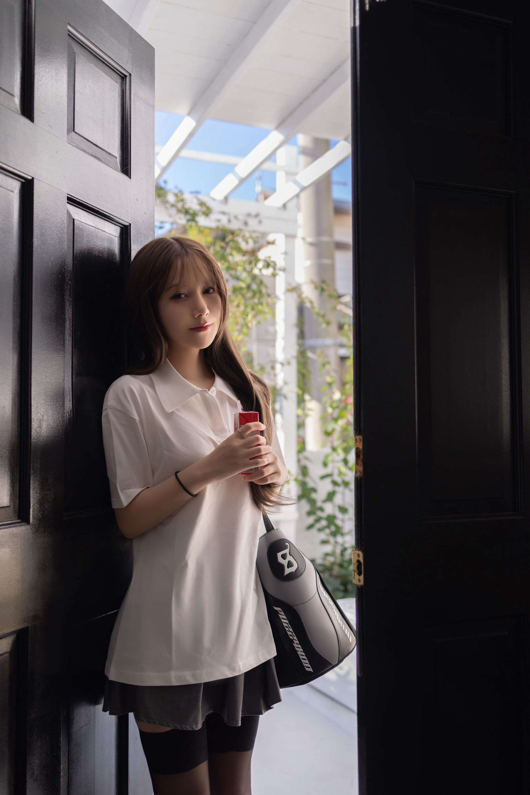 鱼子酱 民宿房东写真