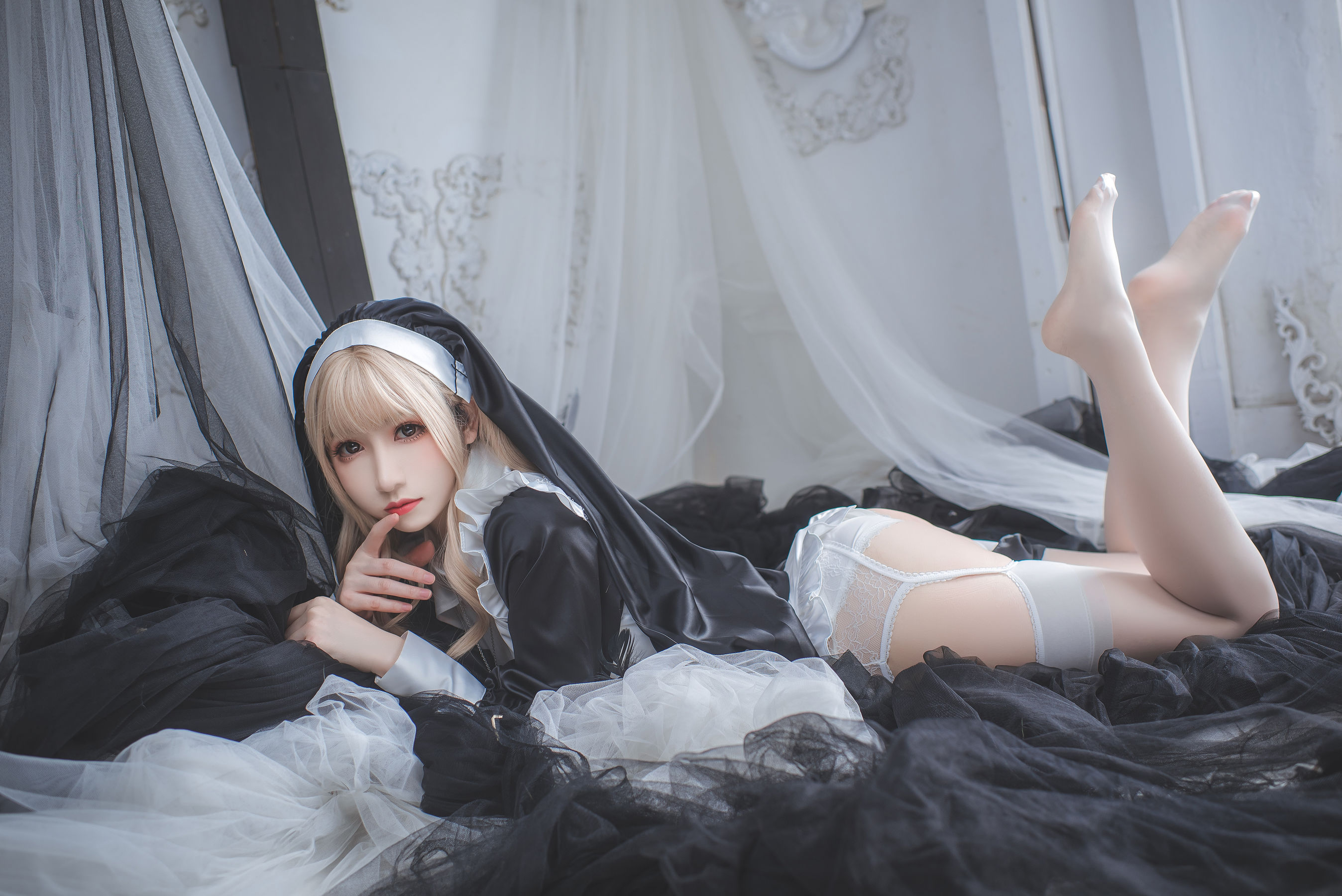 Coser 衣衣 - 修女