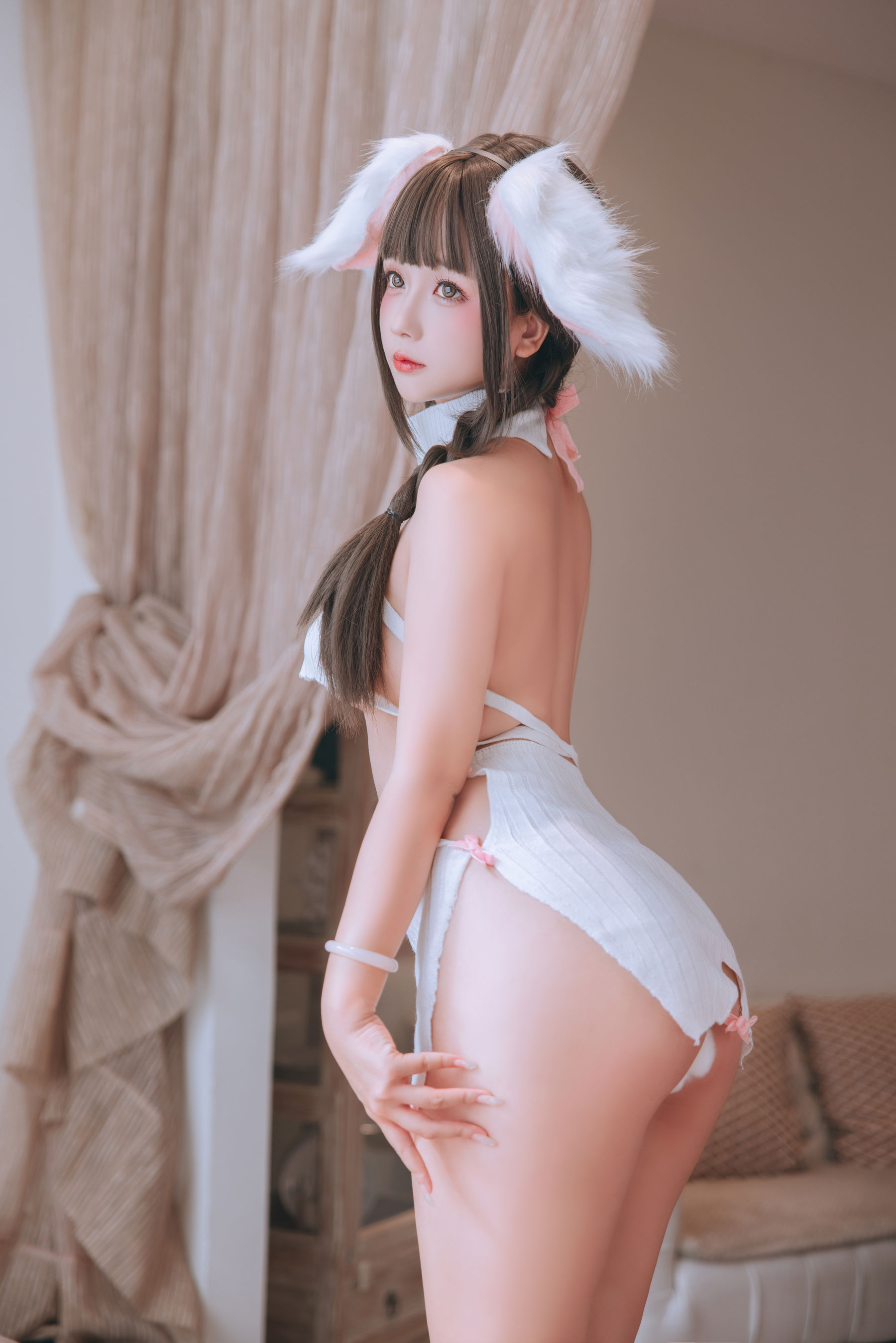 Cosplay 日奈娇 - 垂耳兔