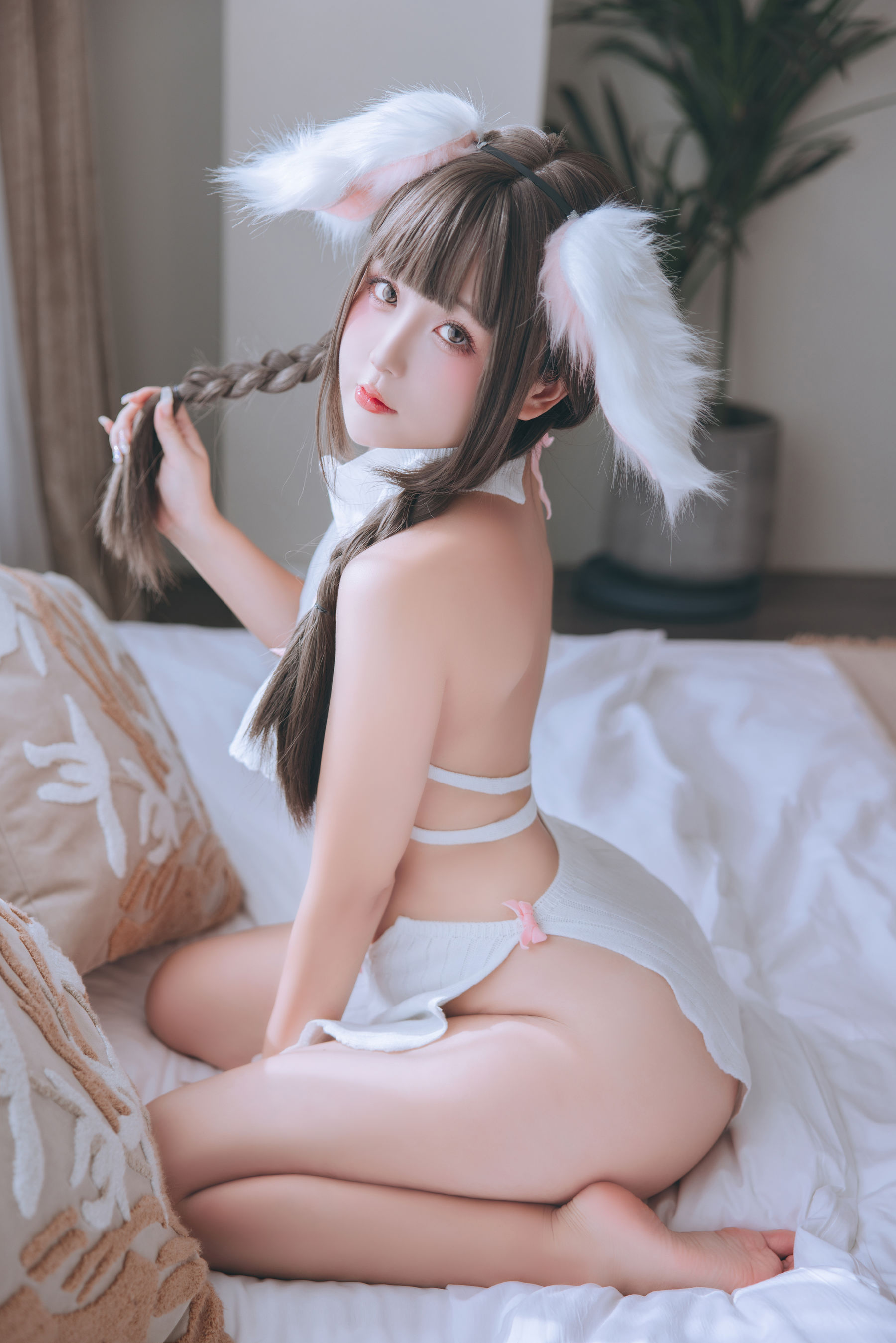 Cosplay 日奈娇 - 垂耳兔