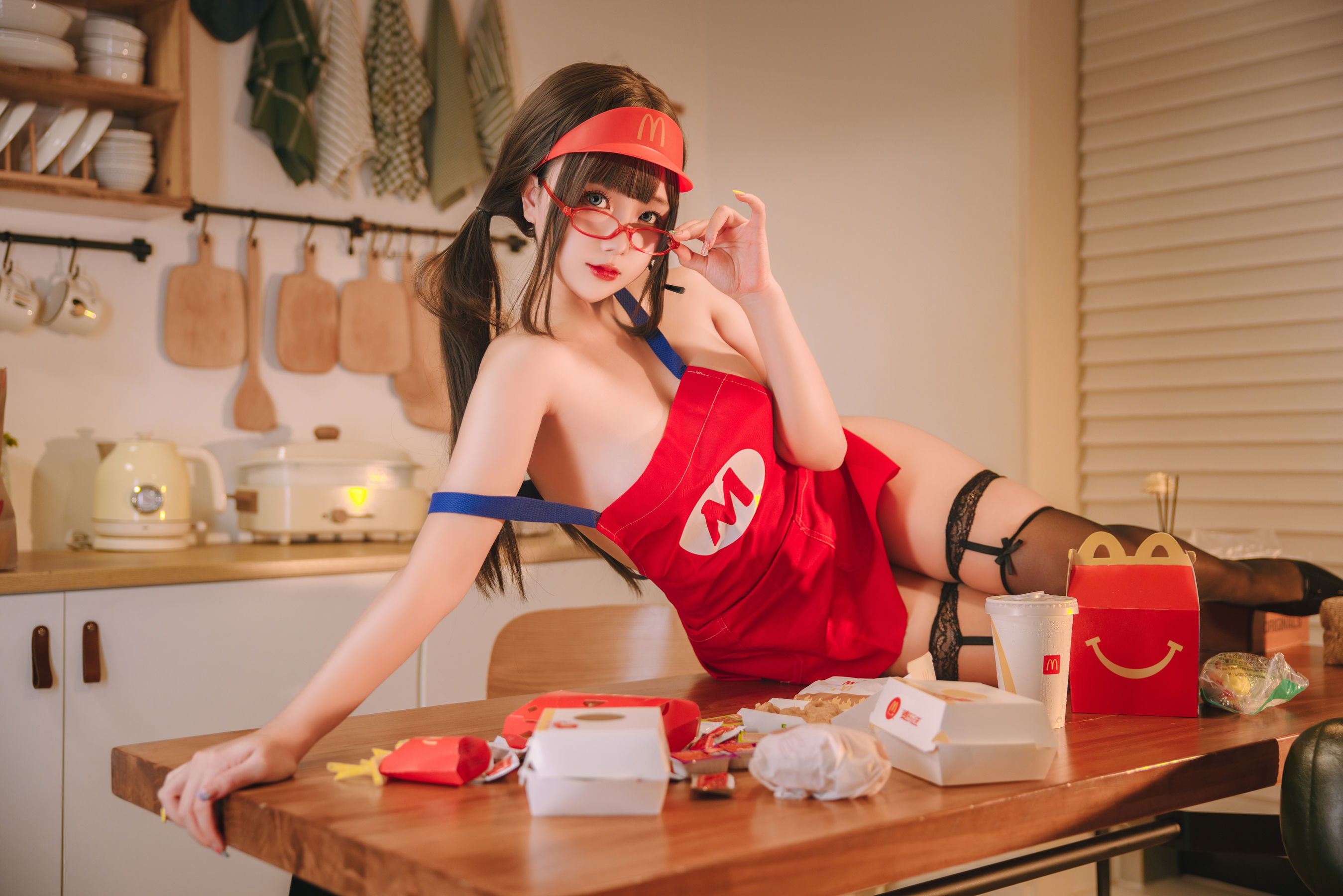 Cosplay 日奈娇 - 麦乐送