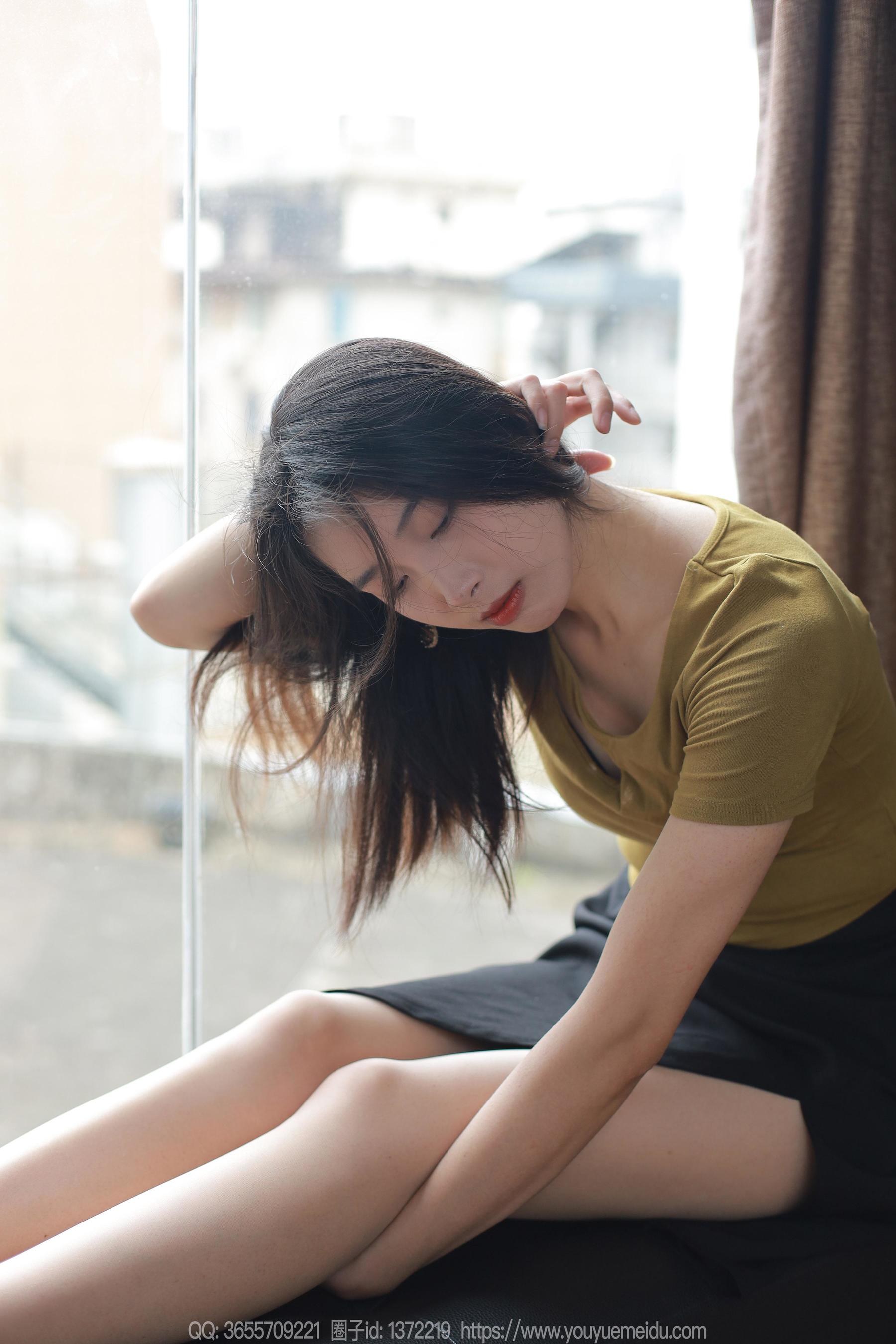 IESS异思趣向 - 模特： 小九 《高叉长裙》
