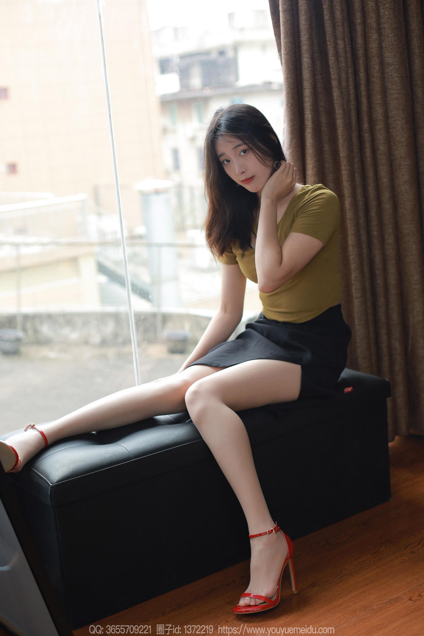 IESS异思趣向 - 模特： 小九 《高叉长裙》