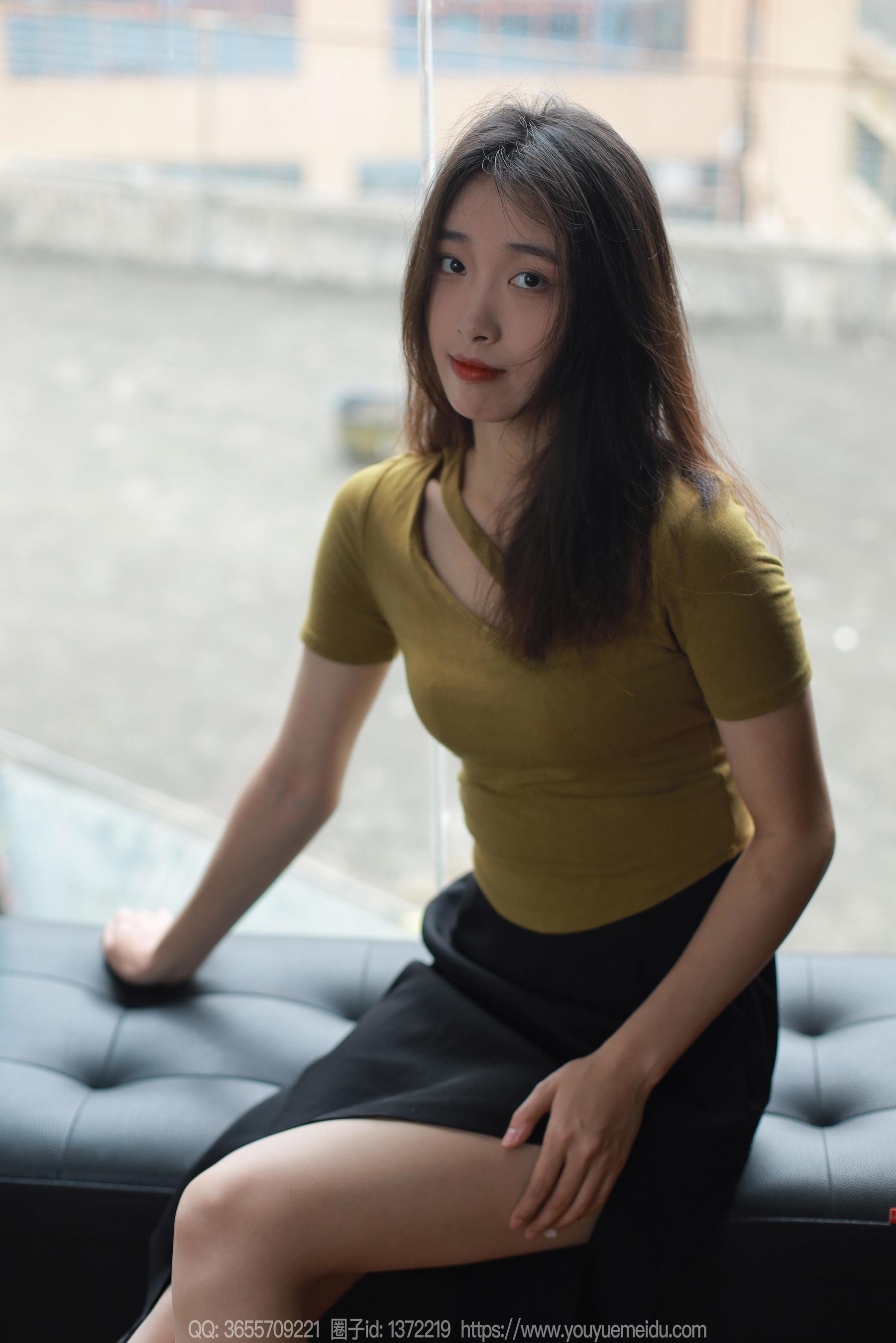 IESS异思趣向 - 模特： 小九 《高叉长裙》