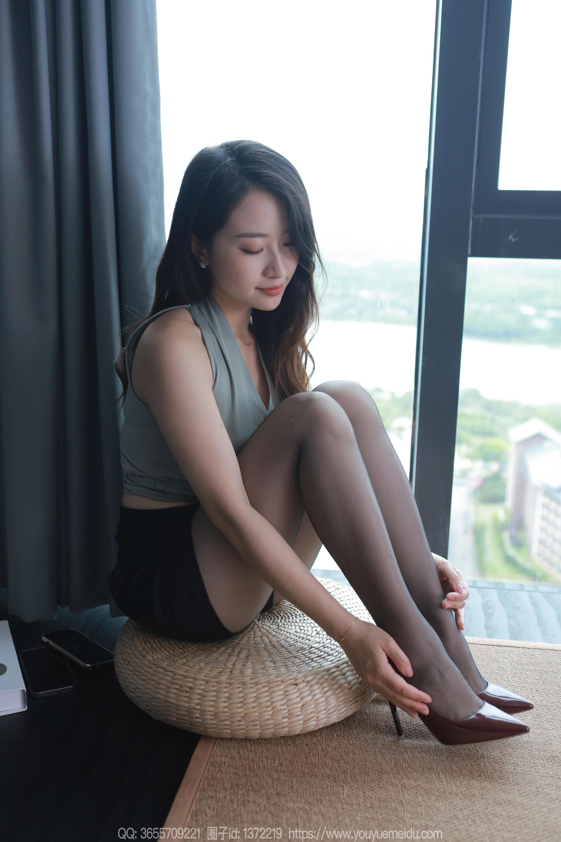 IESS异思趣向 - 模特： 小婕 《嘿丝秘书》