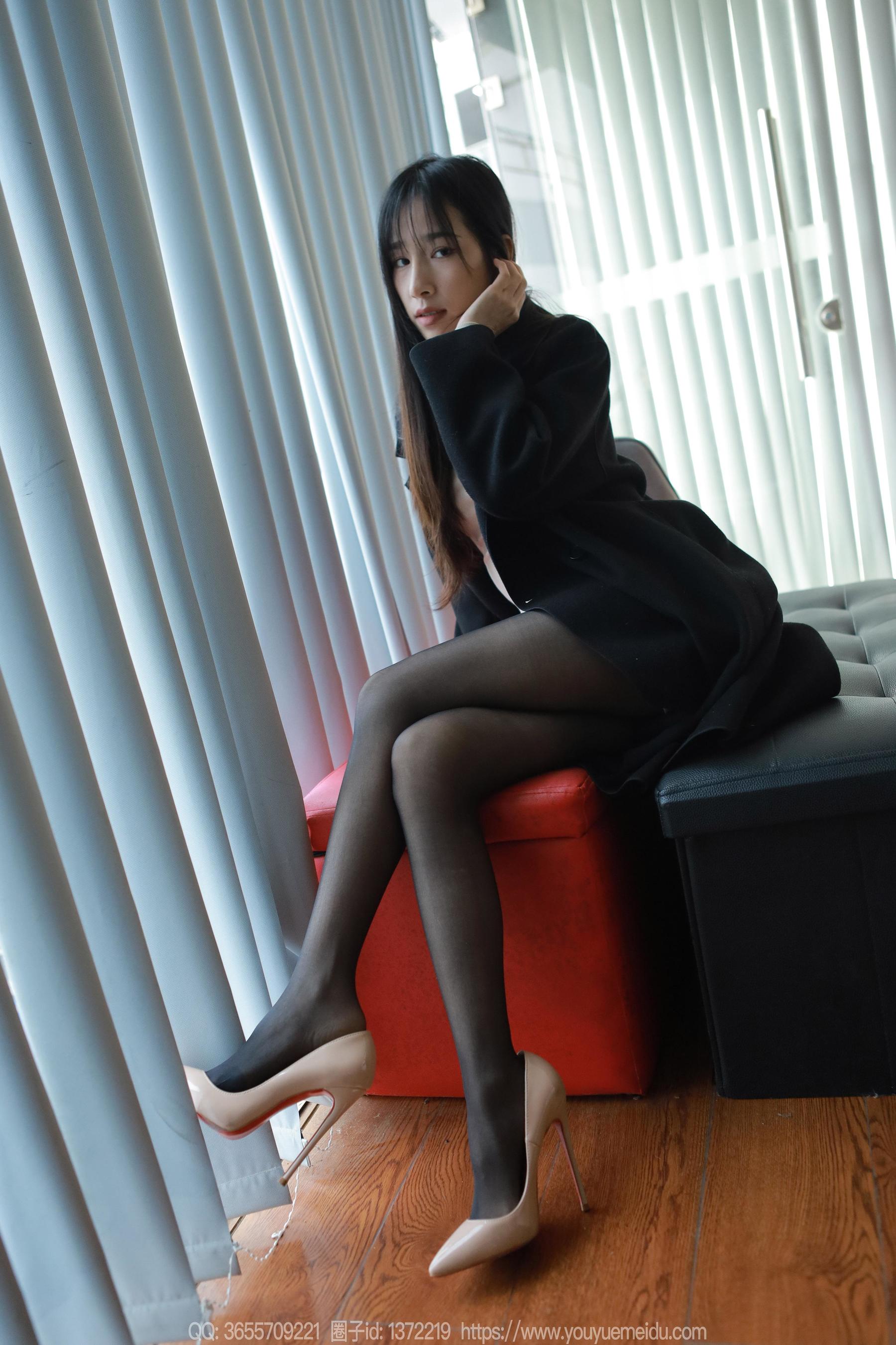 IESS异思趣向 - 模特： 美子 《脚踏实地》