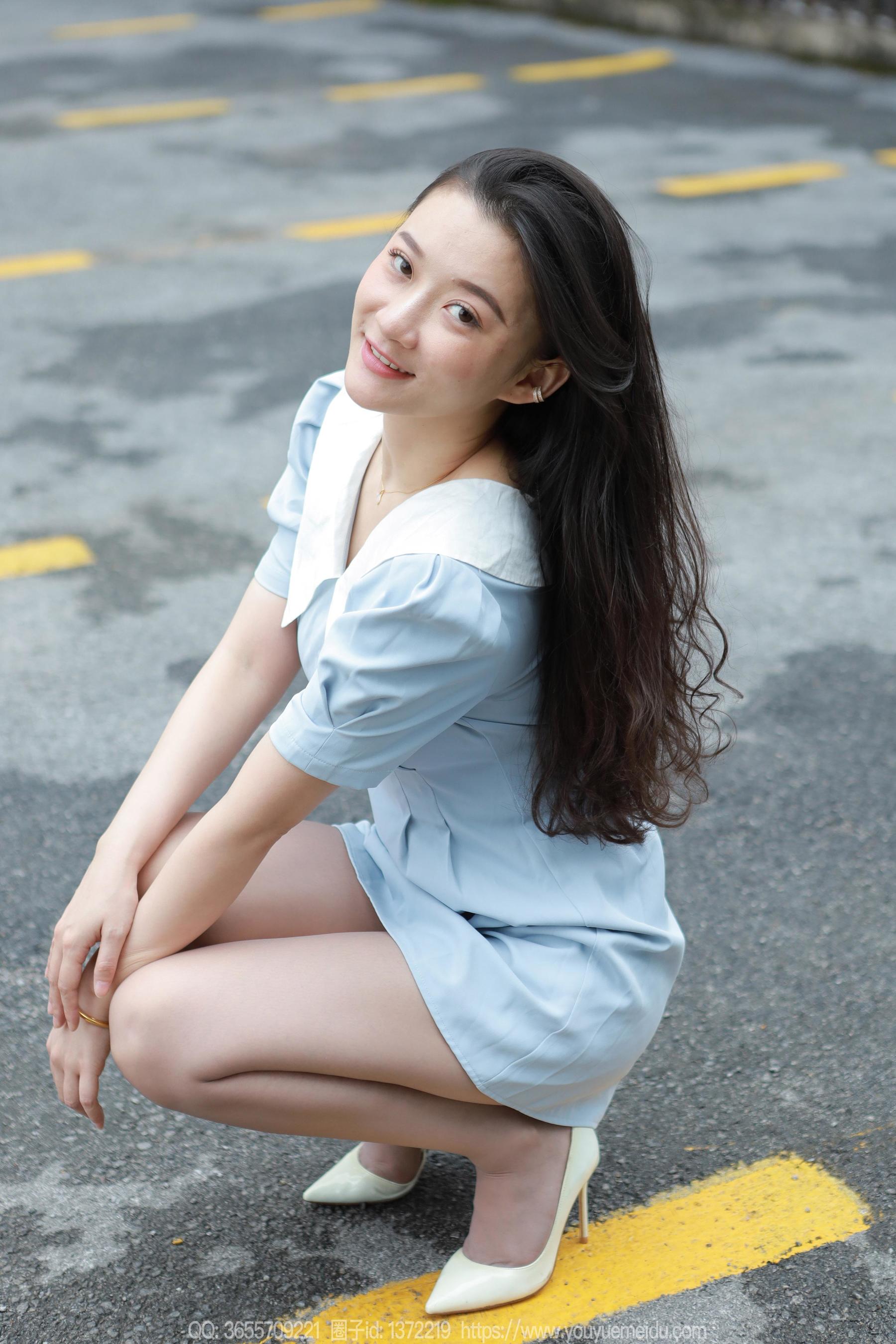 IESS异思趣向 - 模特： 秋秋 《蓝裙甜妹》