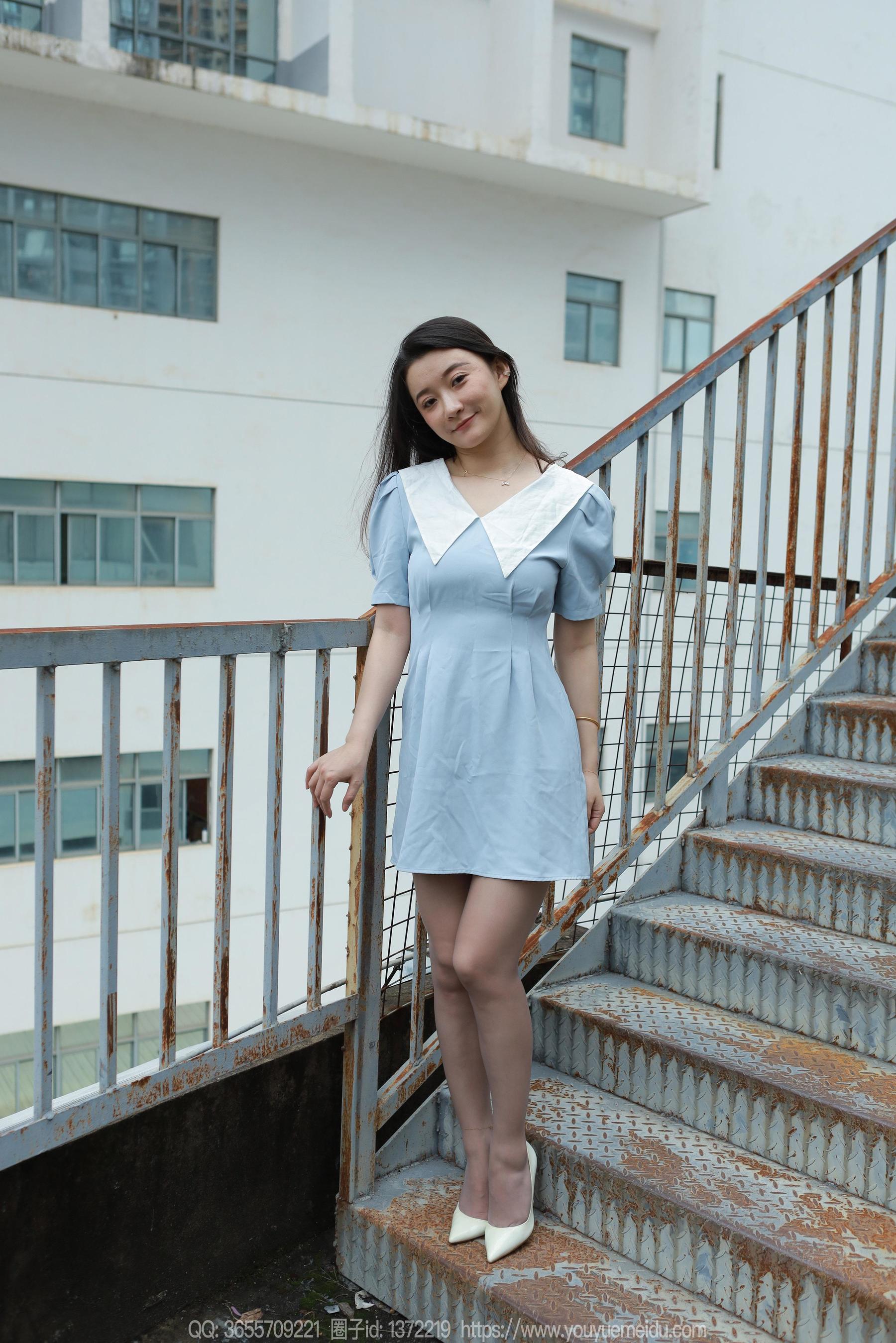 IESS异思趣向 - 模特： 秋秋 《蓝裙甜妹》