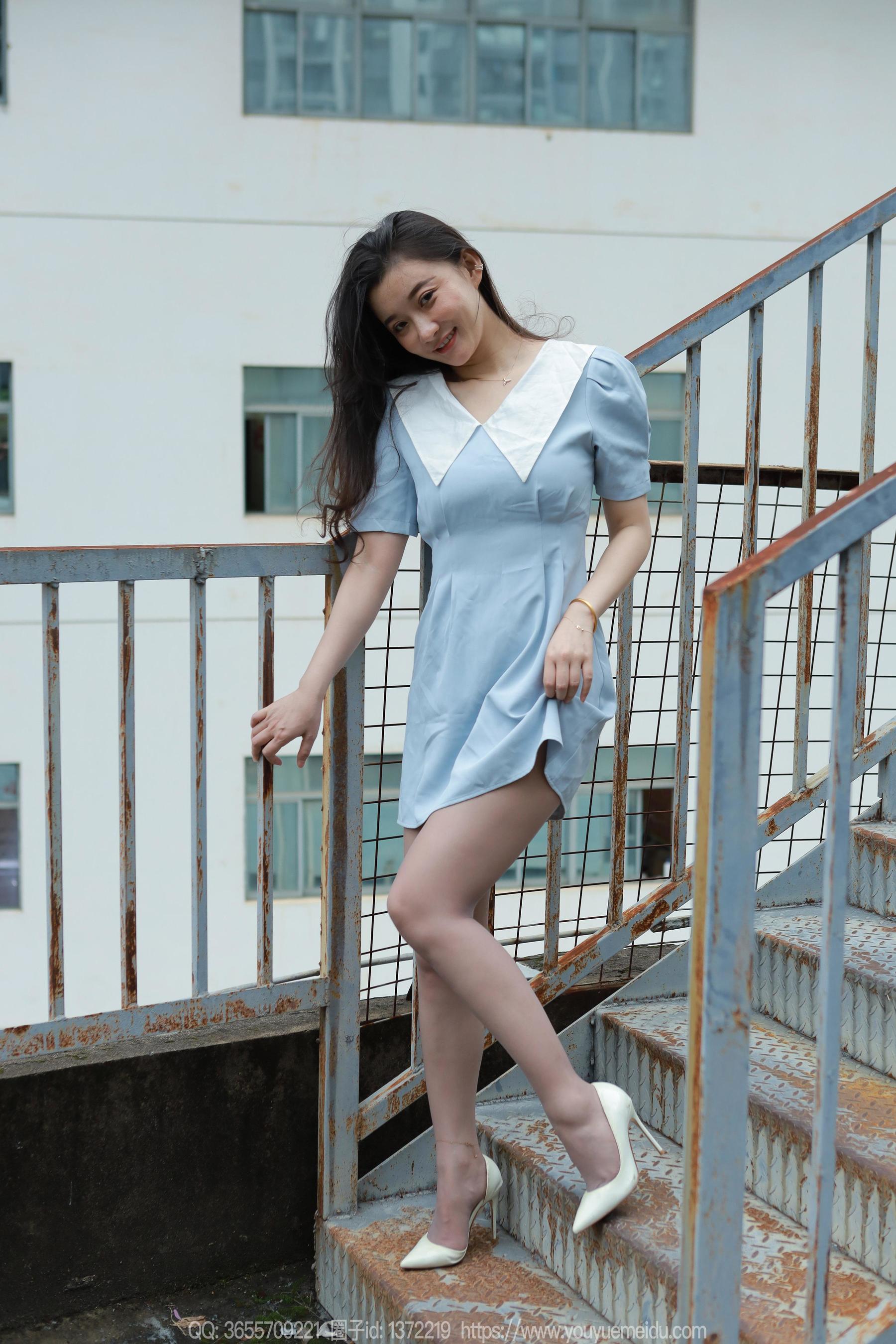 IESS异思趣向 - 模特： 秋秋 《蓝裙甜妹》