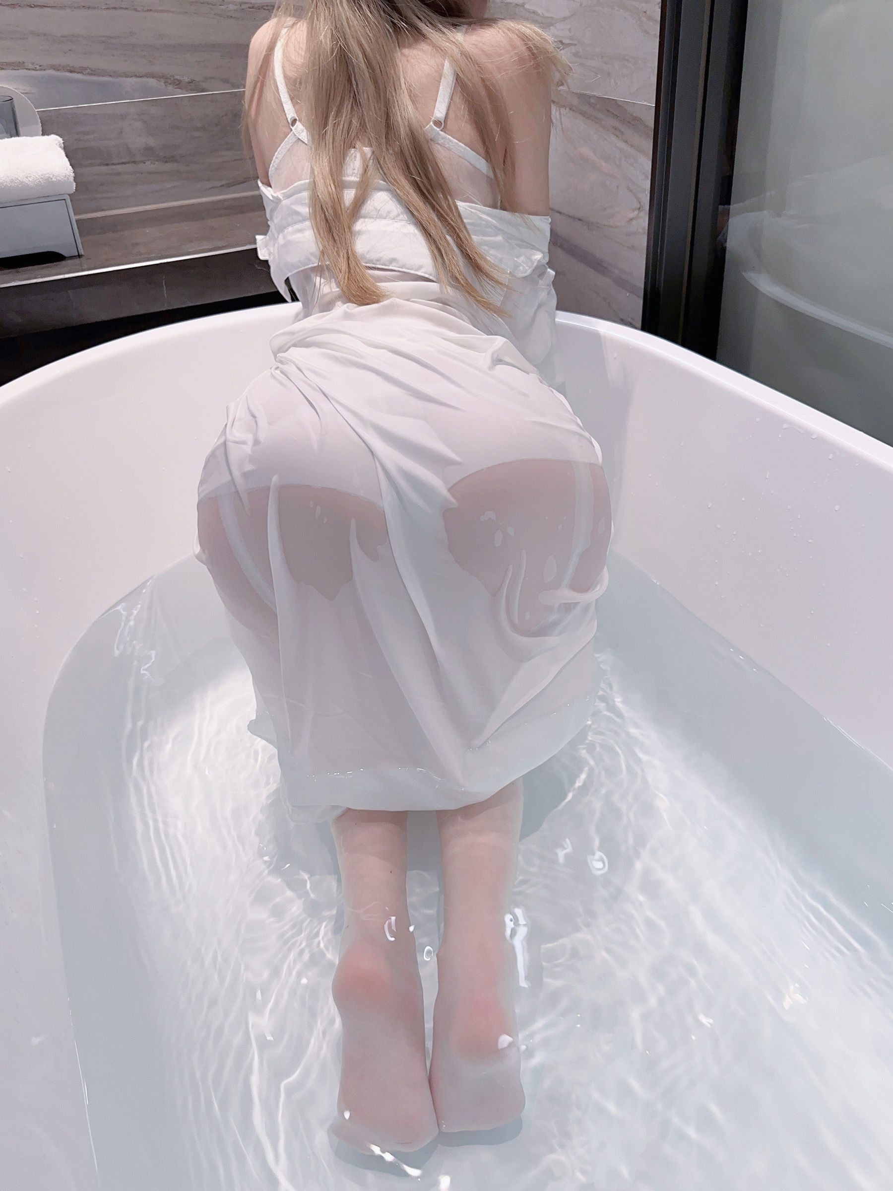 INNA奈奈 - 男友衬衫