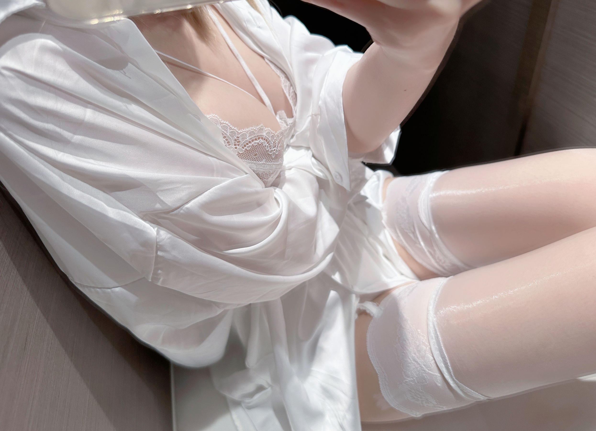 INNA奈奈 - 男友衬衫