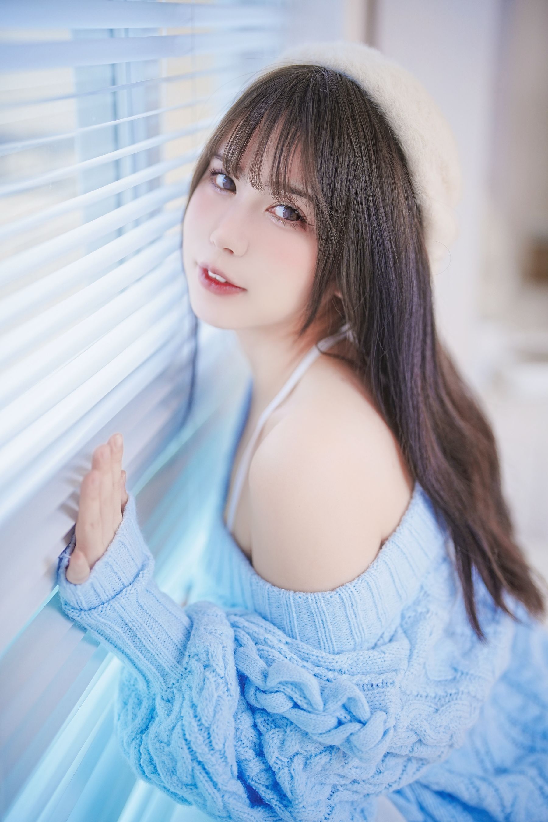 Tina很妖孽呀 - 蓝色秋冬毛衣