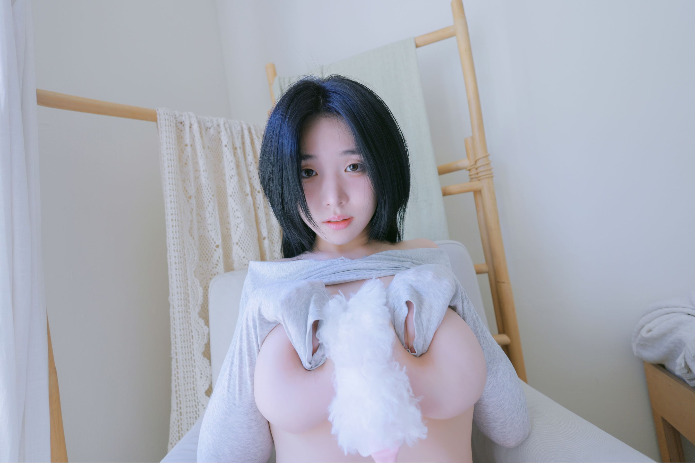 Yeonwoo - Terrace