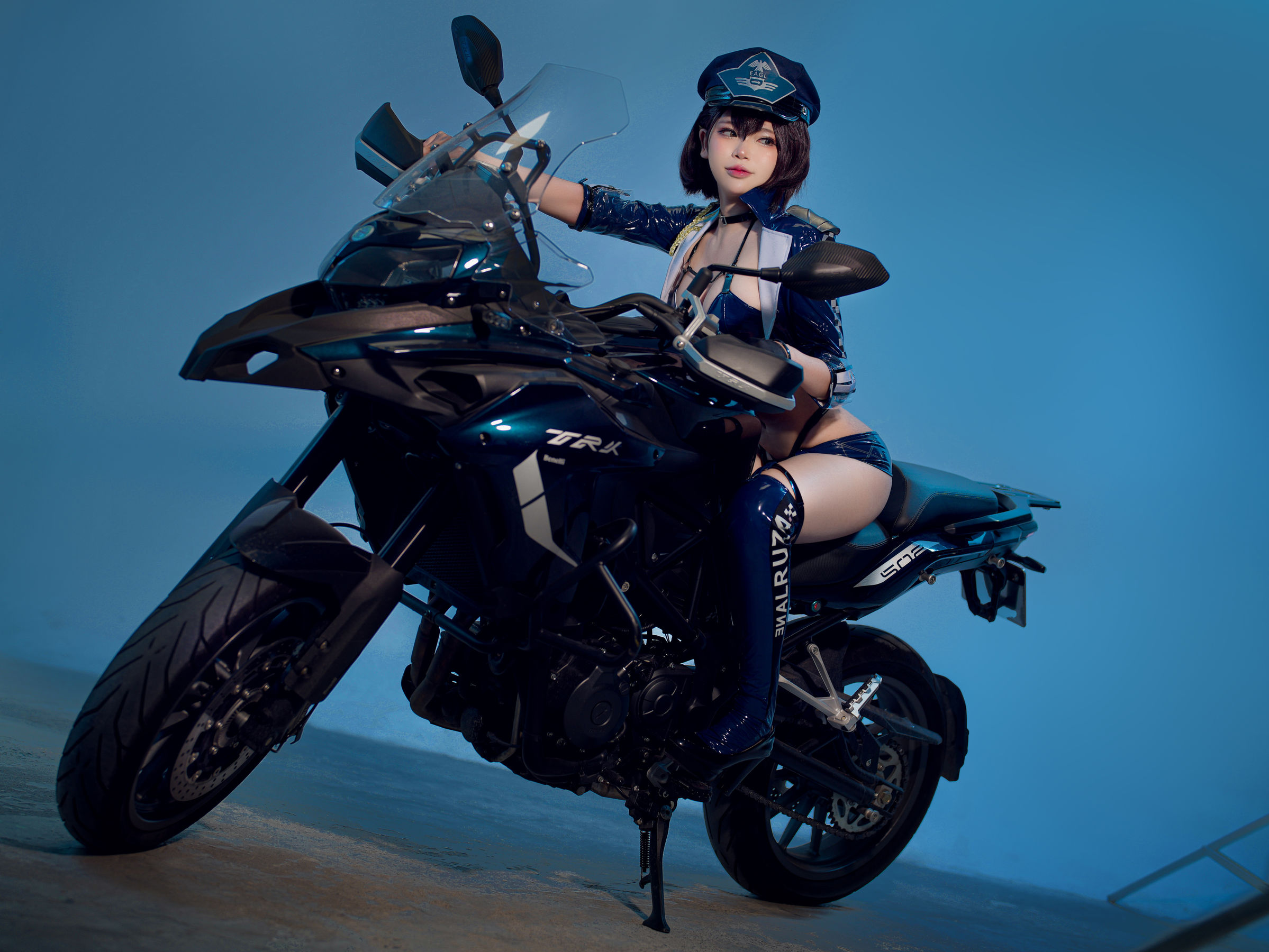 ZinieQ - Baltimore Race Queen (Azur Lane)