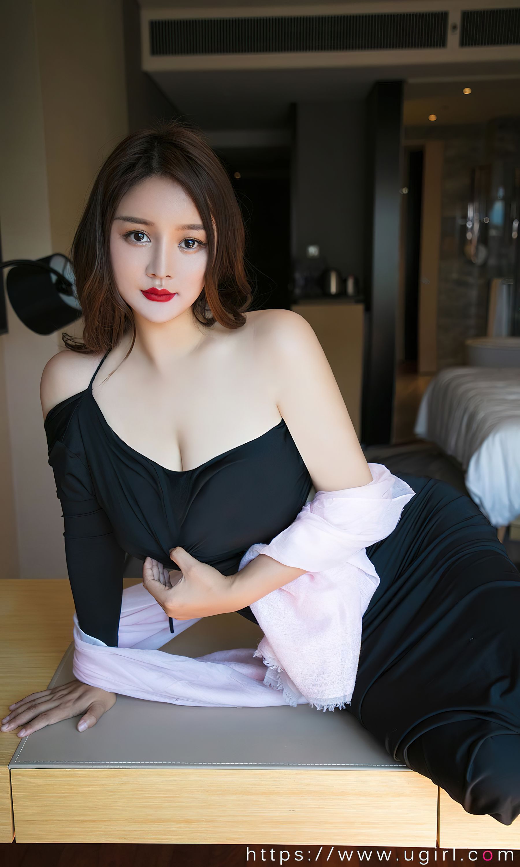 [Ugirls]爱尤物 No.2813 夏日流火 jona