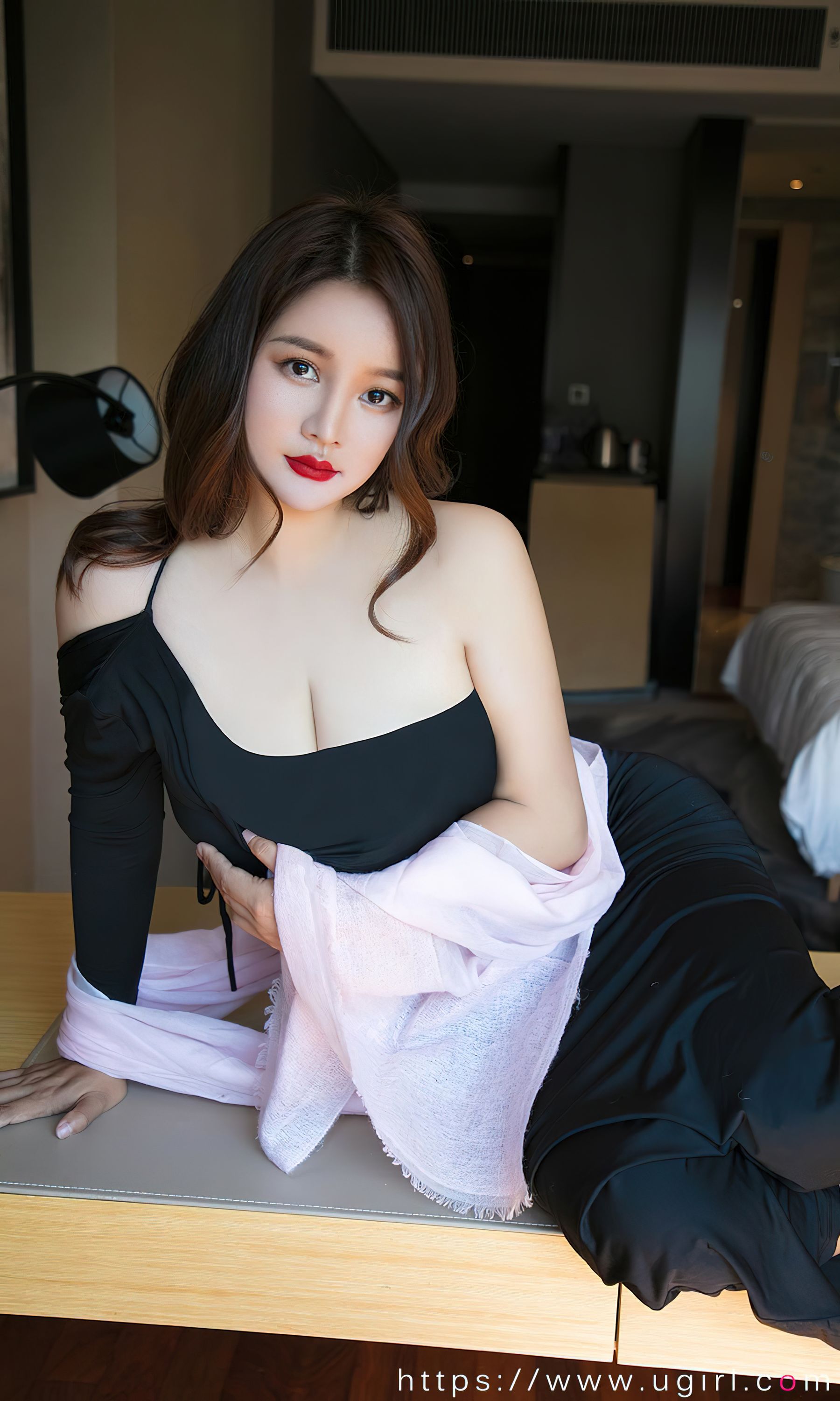 [Ugirls]爱尤物 No.2813 夏日流火 jona
