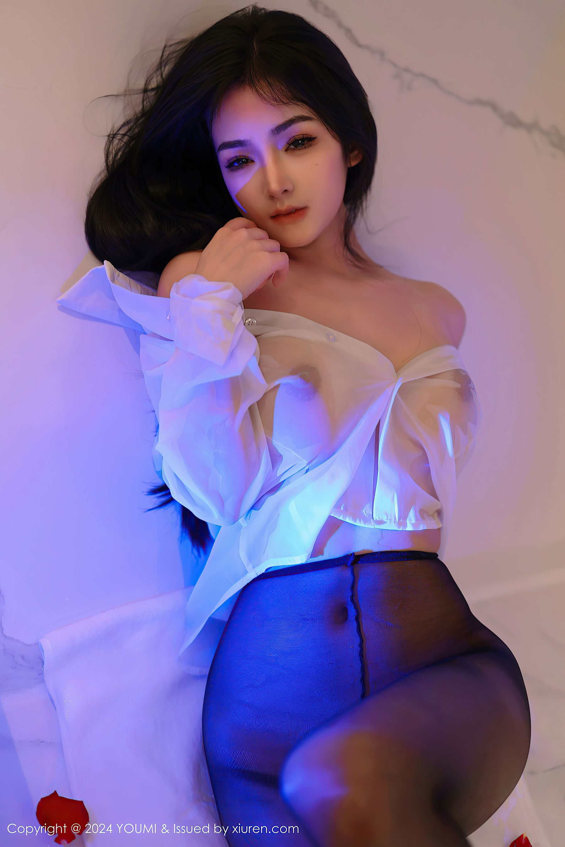 [YouMi]尤蜜荟 2024.04.12 Vol.1050 谭小灵