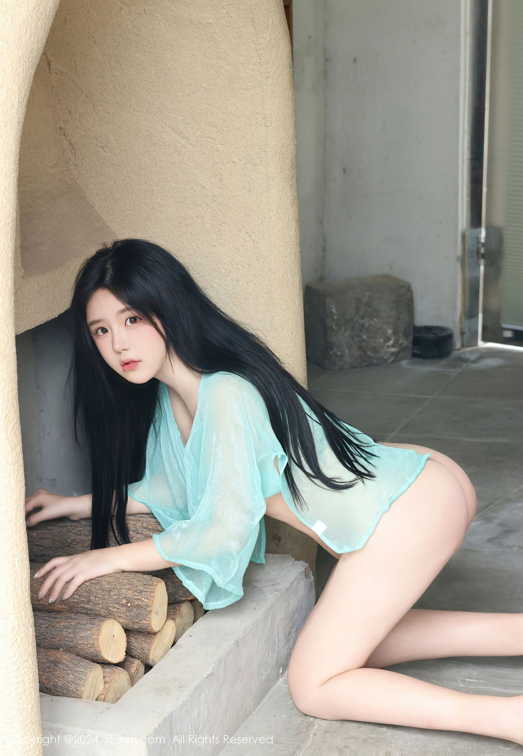 [秀人XiuRen] 2024.04.12 No.8386 小薯条nienie