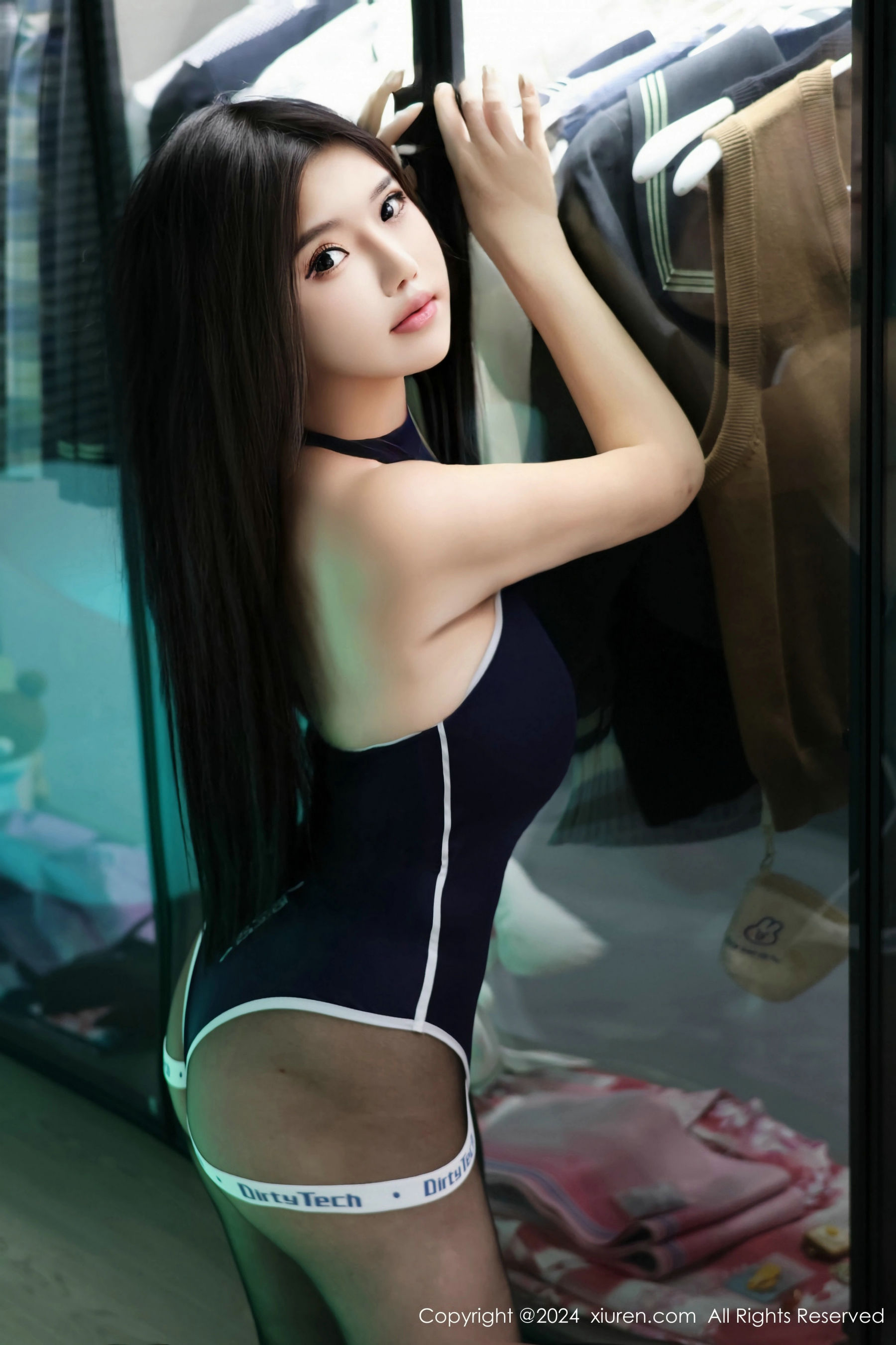 [秀人XiuRen] 2024.04.22 No.8432 小薯条nienie