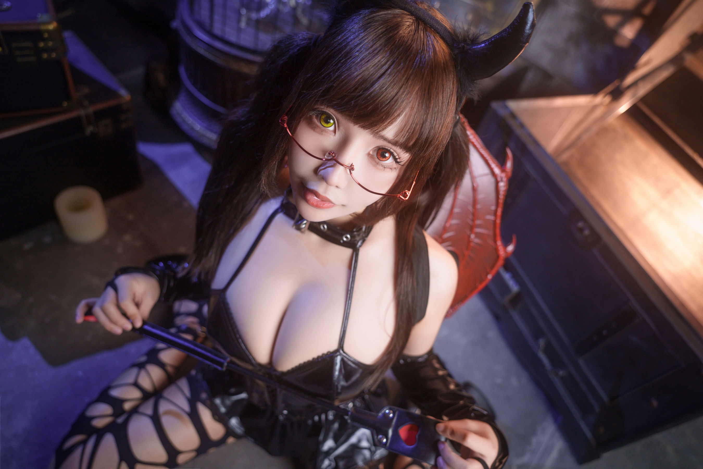 二次元妹子 抱走莫子 aa - 小魅魔