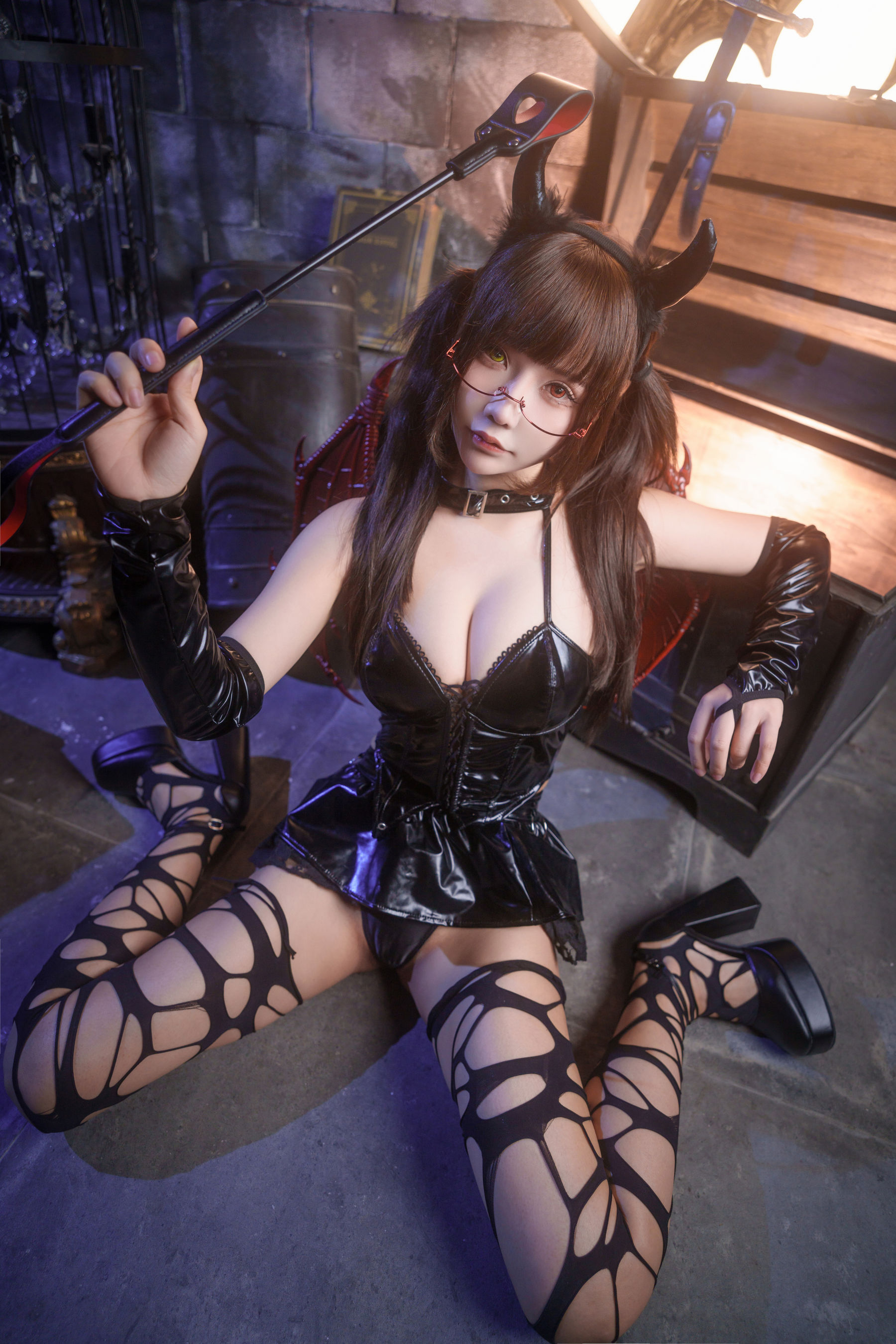 二次元妹子 抱走莫子 aa - 小魅魔