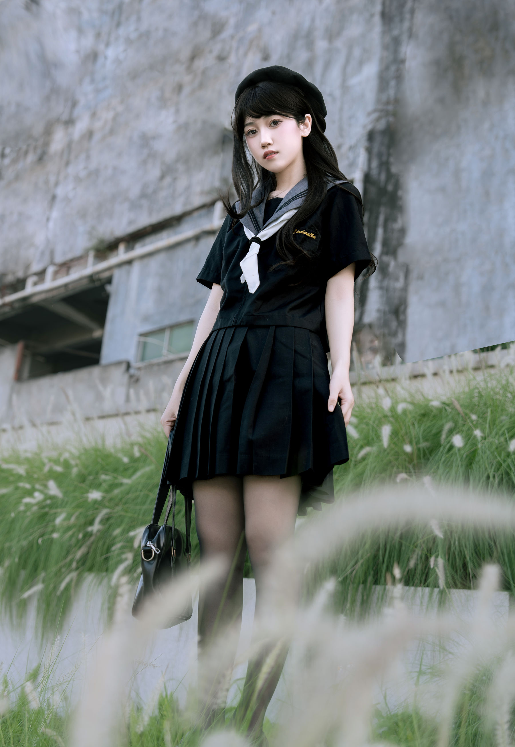 微博人气Coser 不呆猫 - 放课后野外JK