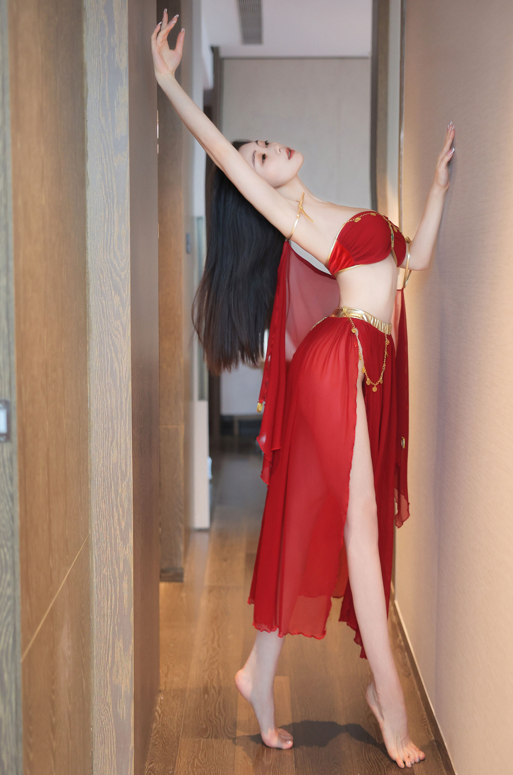 清妙 - 红色舞裙