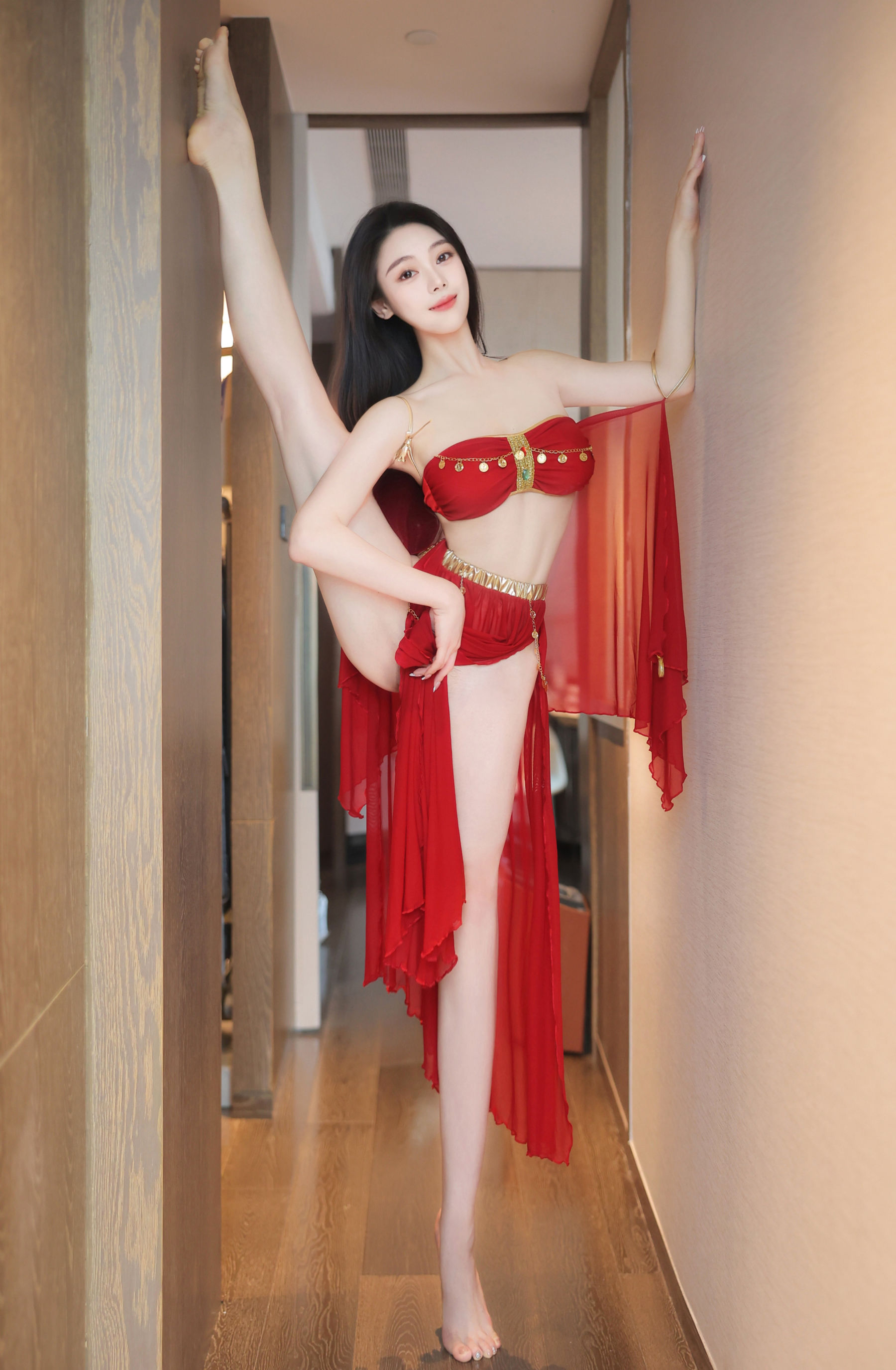 清妙 - 红色舞裙