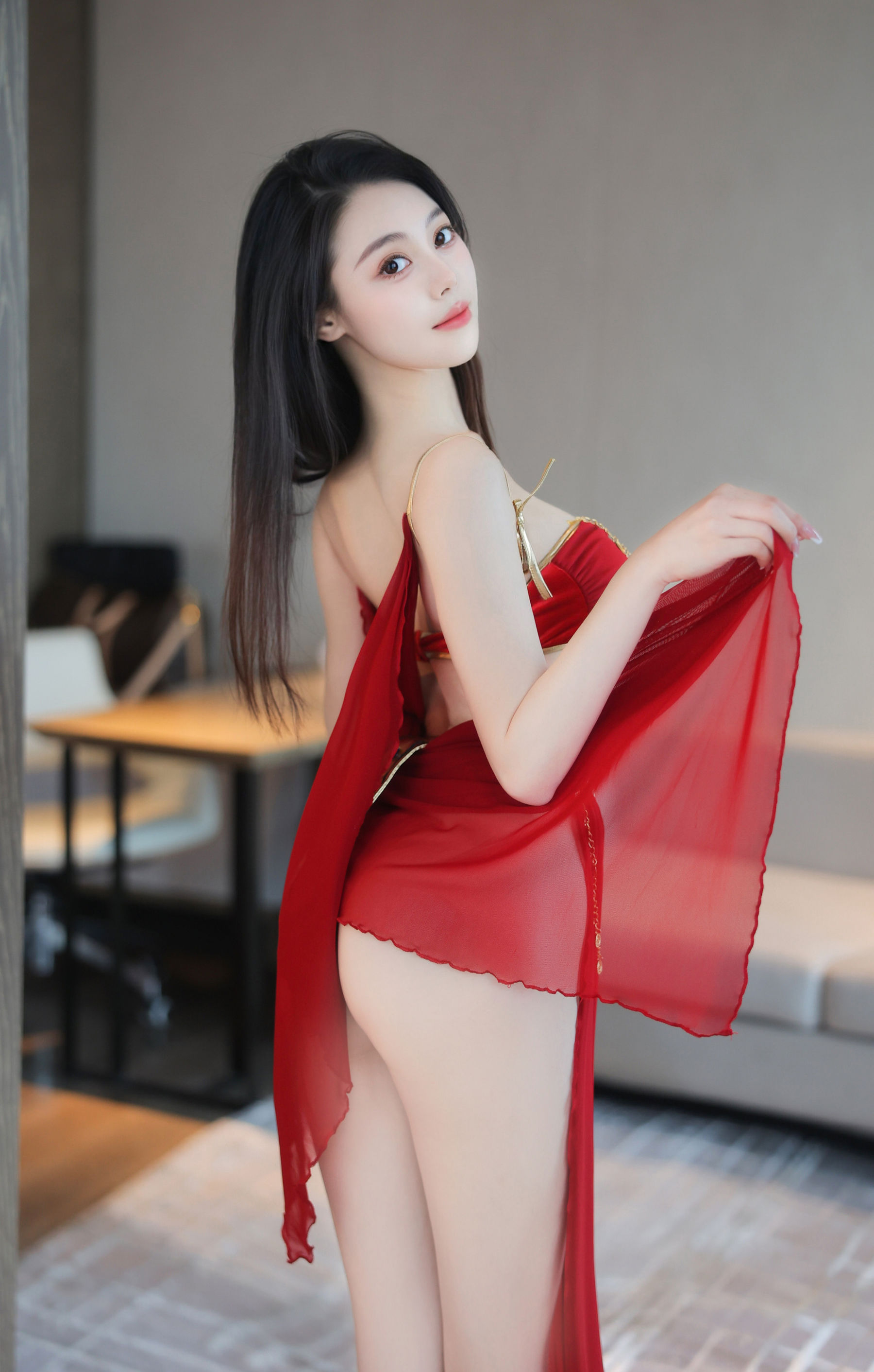 清妙 - 红色舞裙
