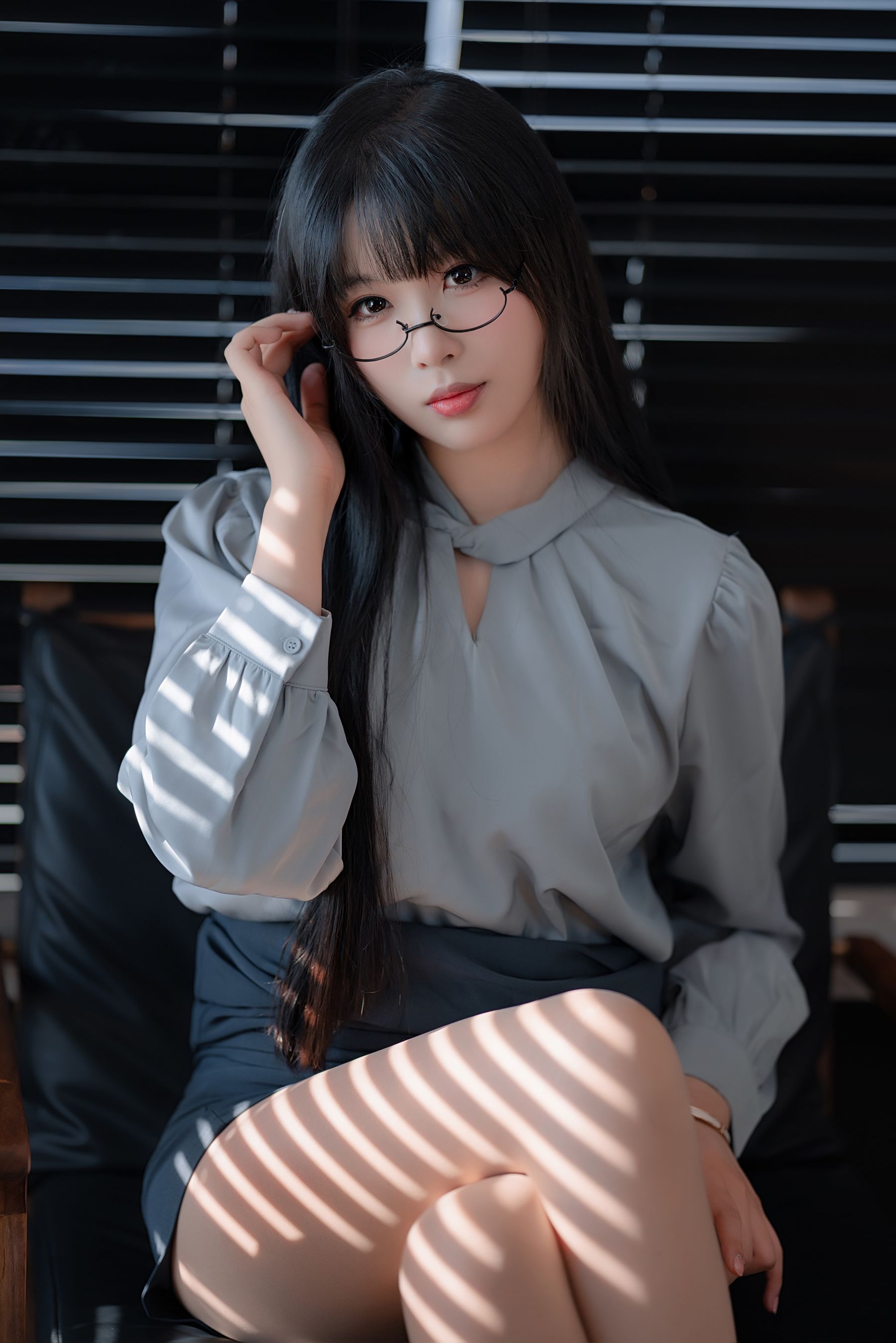 轩萧学姐 - 蓝裙OL