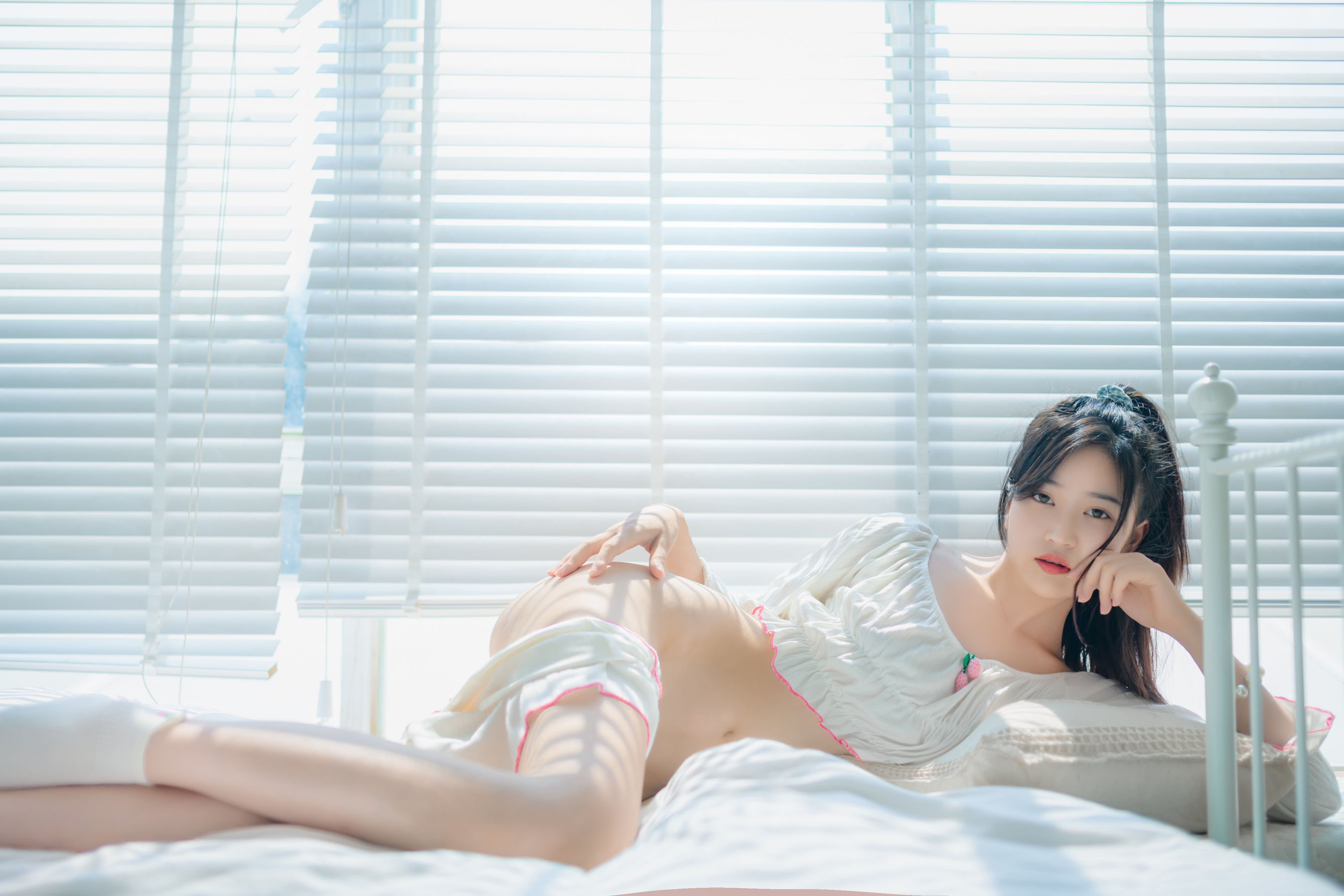 Nnian - 爱吃棒棒糖的少女