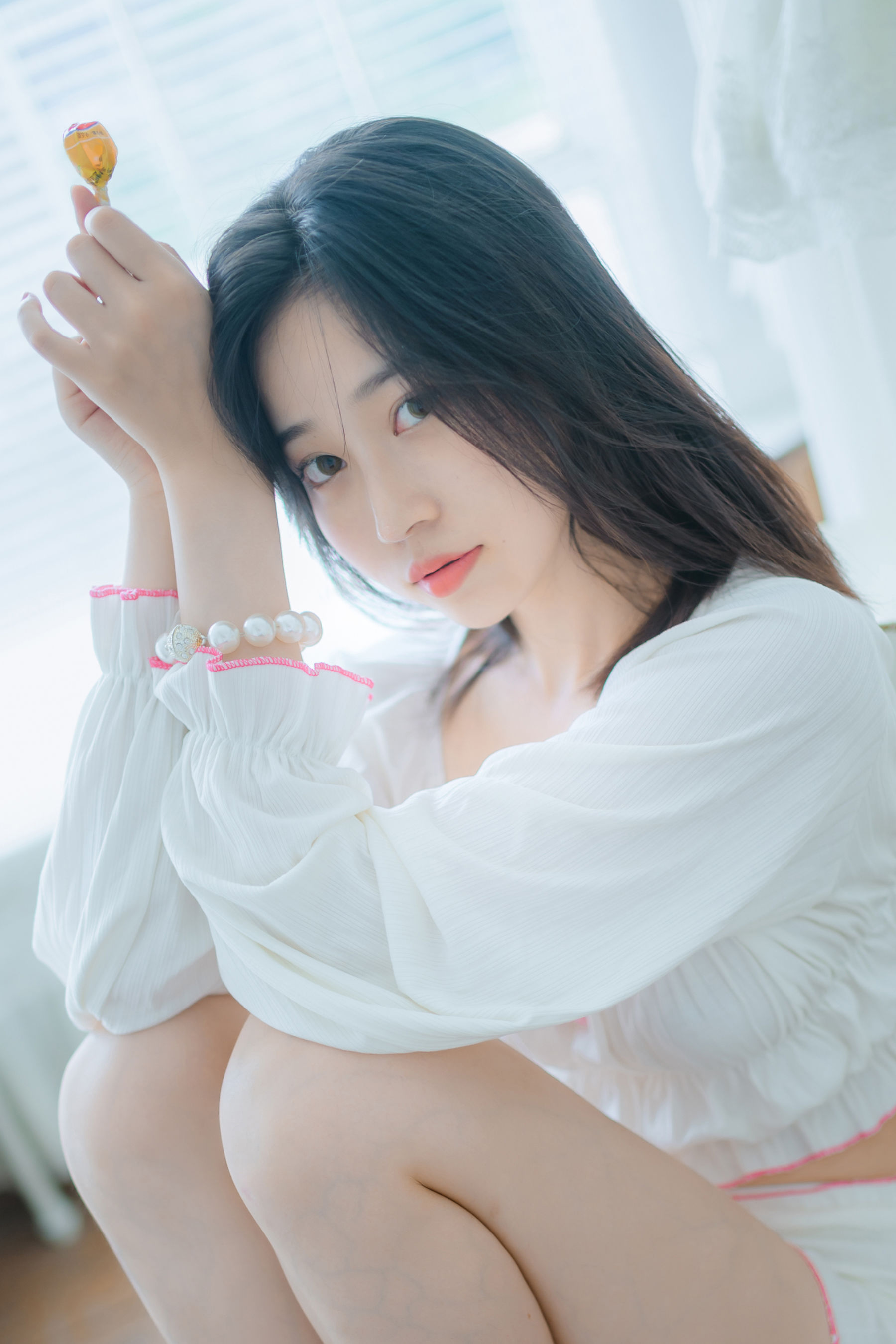 Nnian - 爱吃棒棒糖的少女