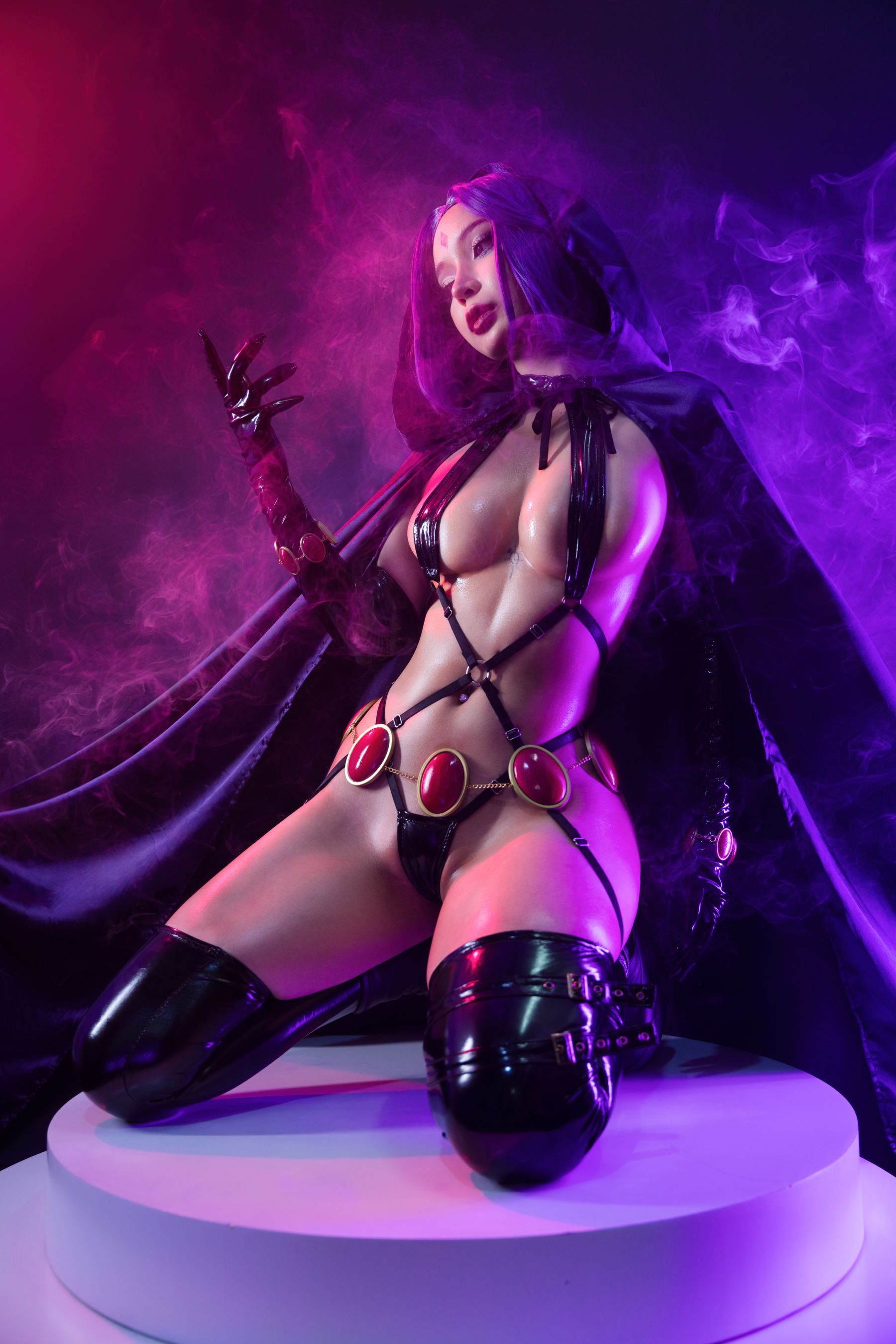 Umeko J - Raven Latex Lingerie