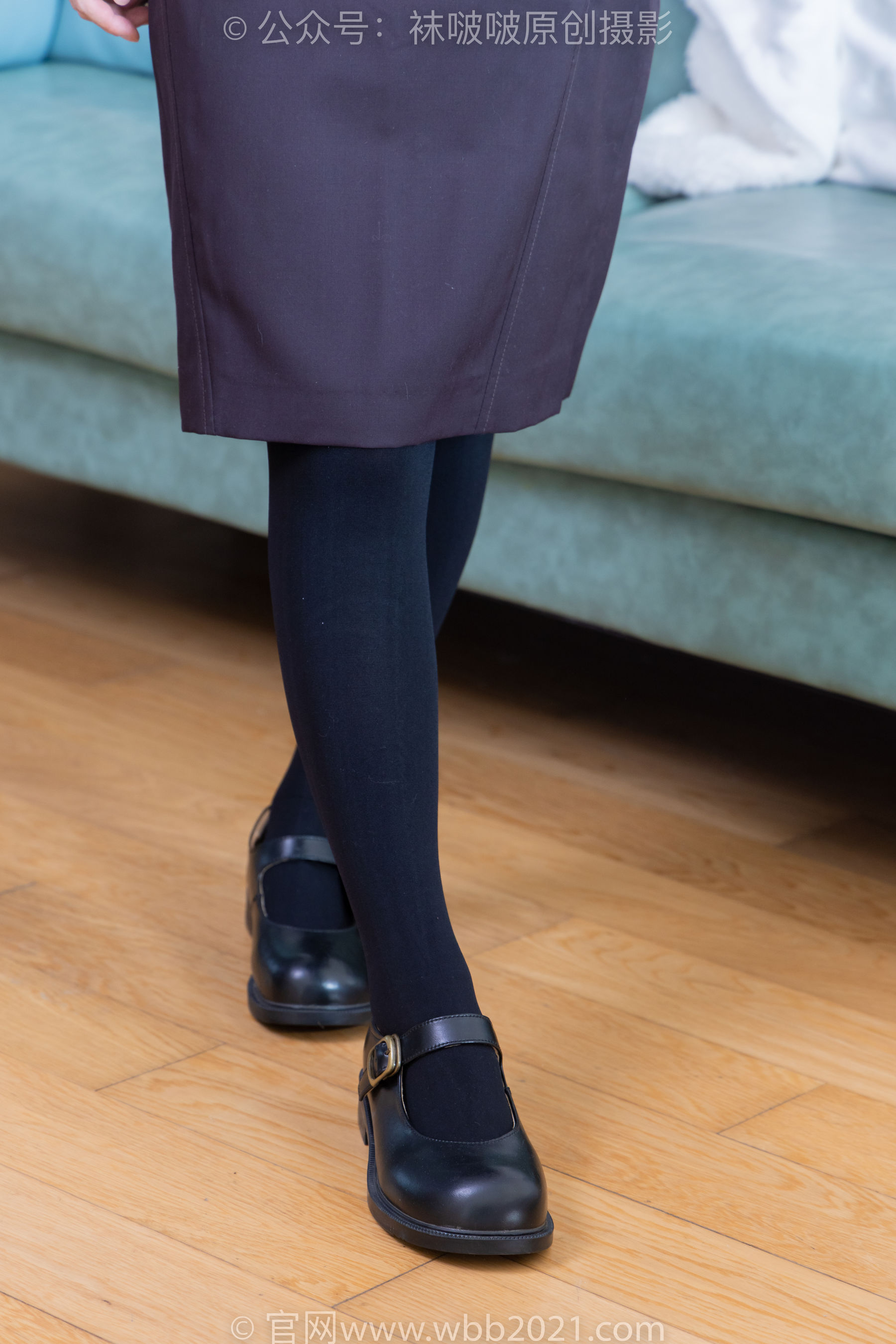 BoBoSocks袜啵啵 No.362 甜甜圈 -两双皮鞋、厚肉丝、厚黑丝、ol制服