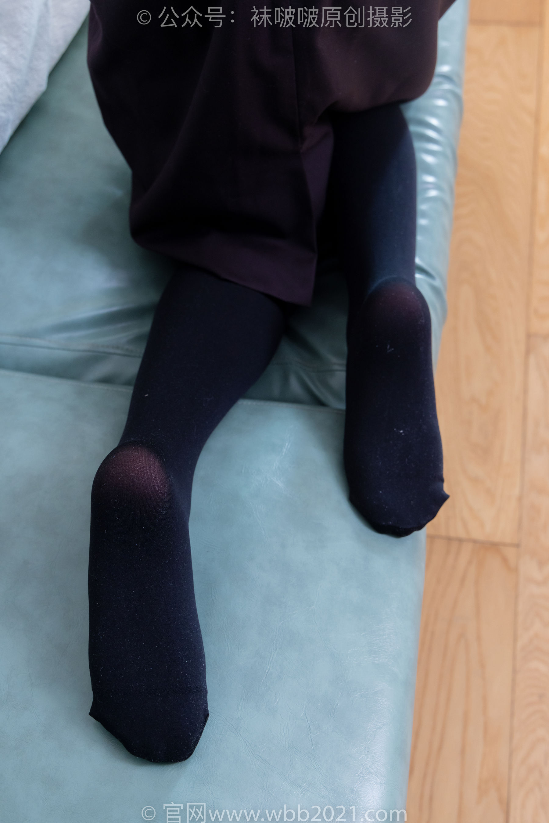 BoBoSocks袜啵啵 No.362 甜甜圈 -两双皮鞋、厚肉丝、厚黑丝、ol制服