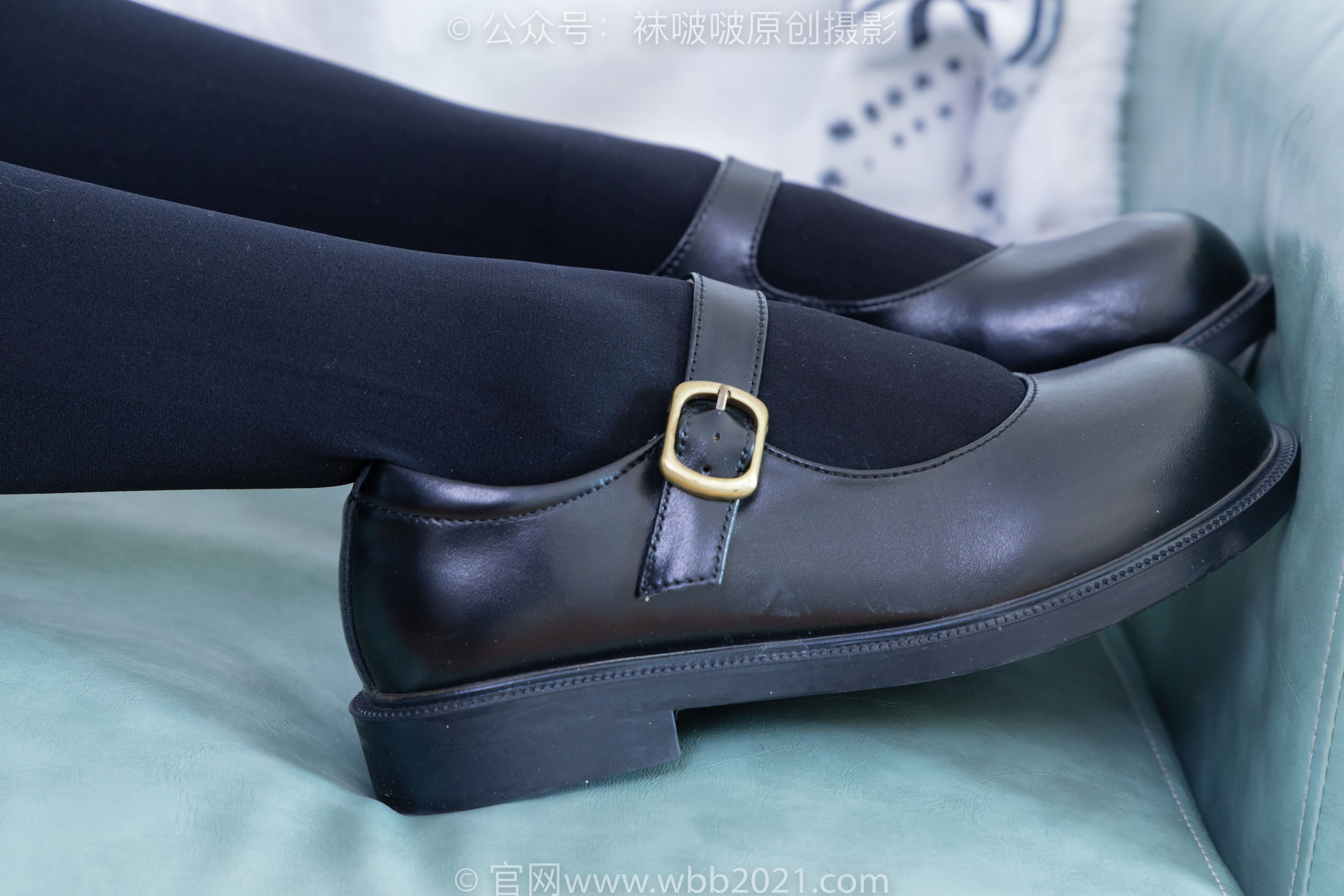 BoBoSocks袜啵啵 No.362 甜甜圈 -两双皮鞋、厚肉丝、厚黑丝、ol制服