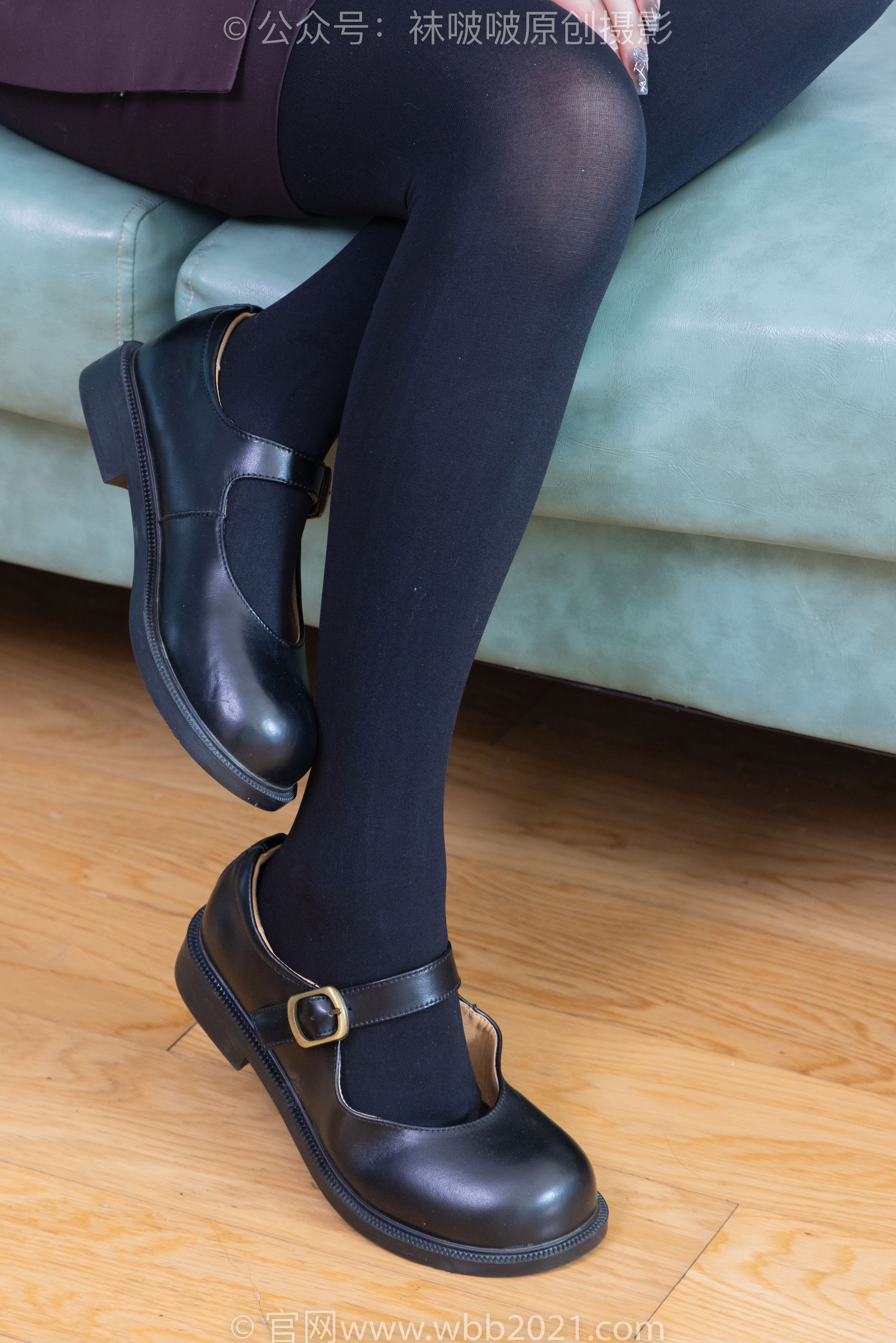 BoBoSocks袜啵啵 No.362 甜甜圈 -两双皮鞋、厚肉丝、厚黑丝、ol制服