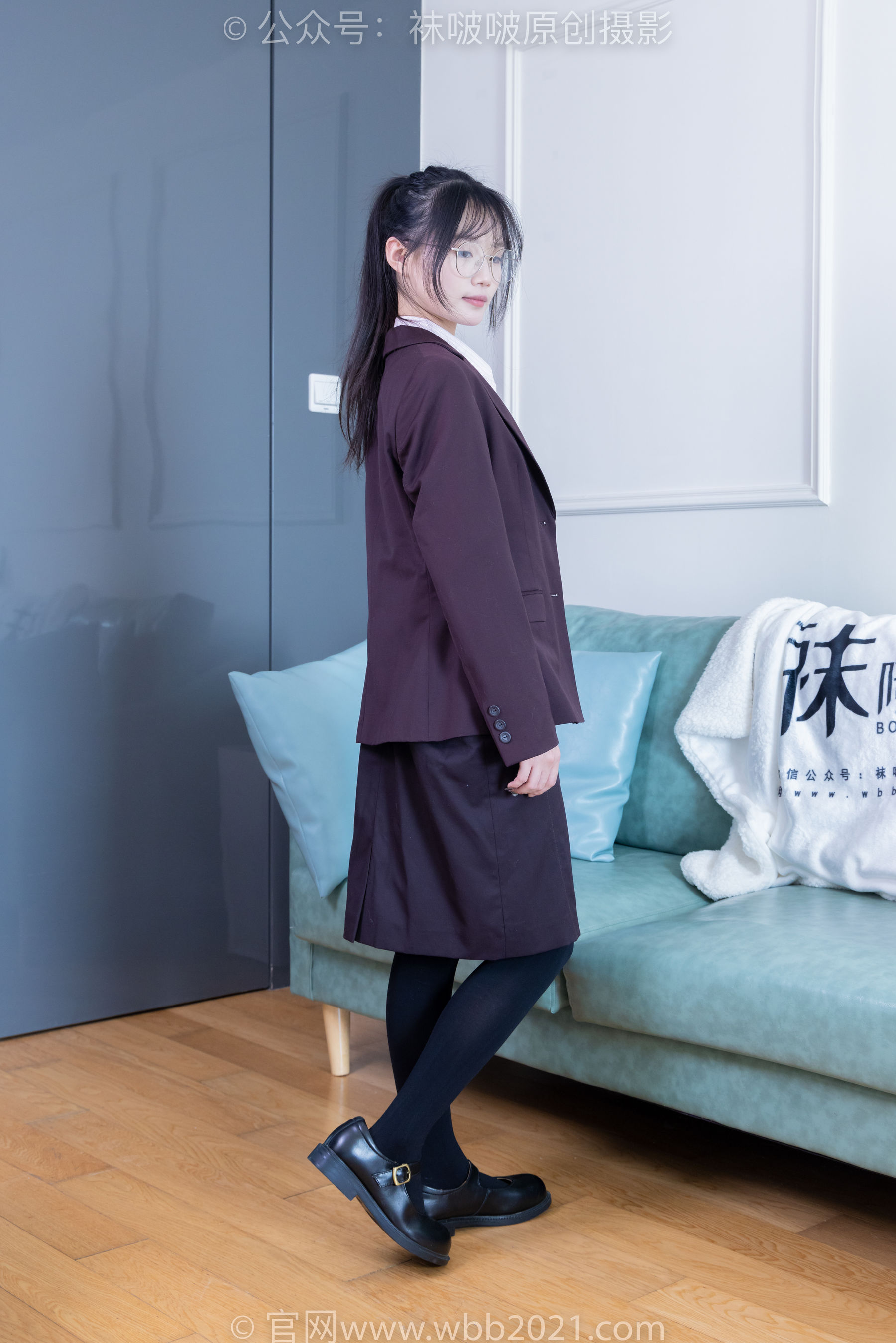 BoBoSocks袜啵啵 No.362 甜甜圈 -两双皮鞋、厚肉丝、厚黑丝、ol制服